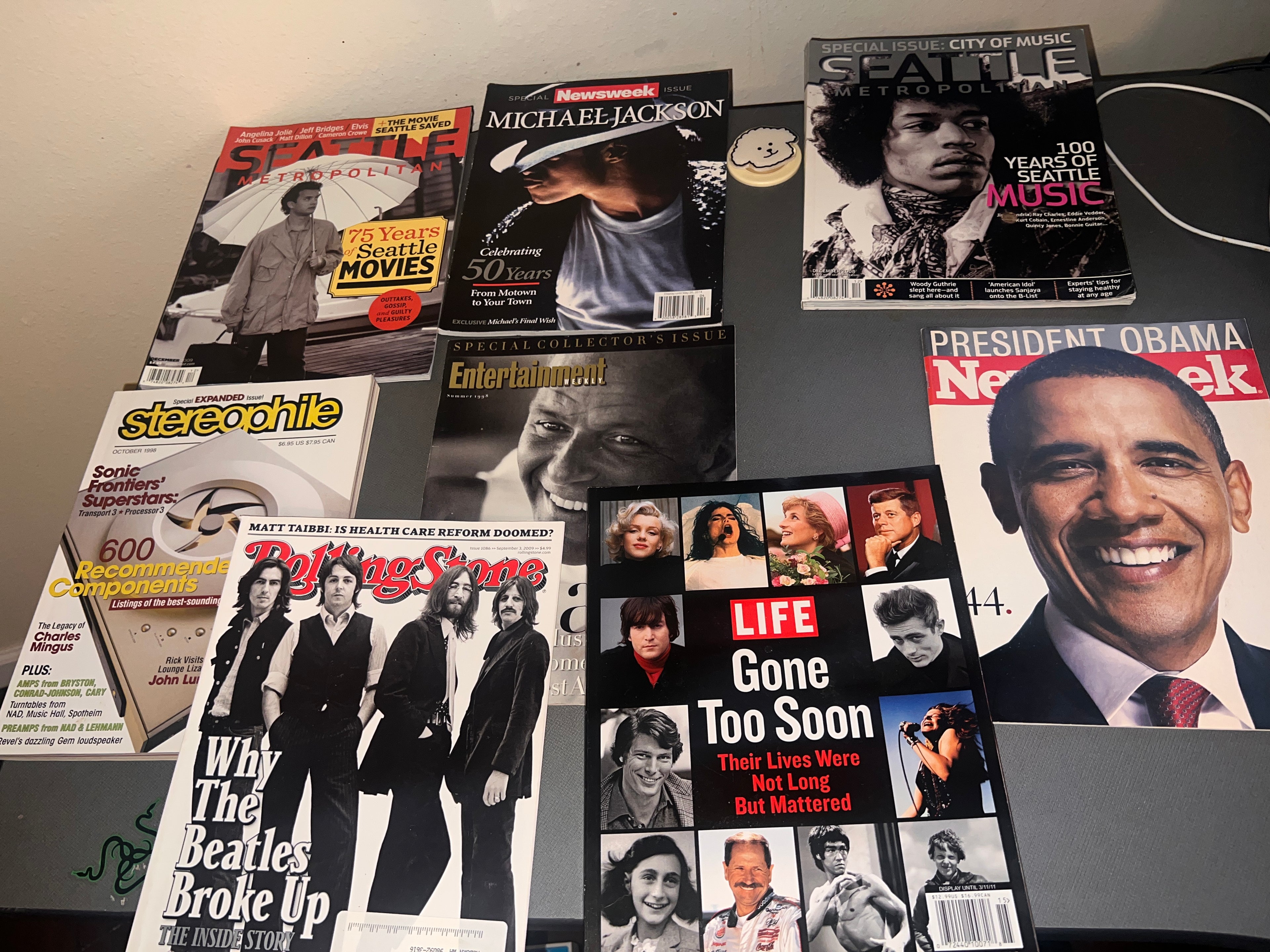 Noteworthy Magazines Seattle Newsweek Times and more!   8 total!
