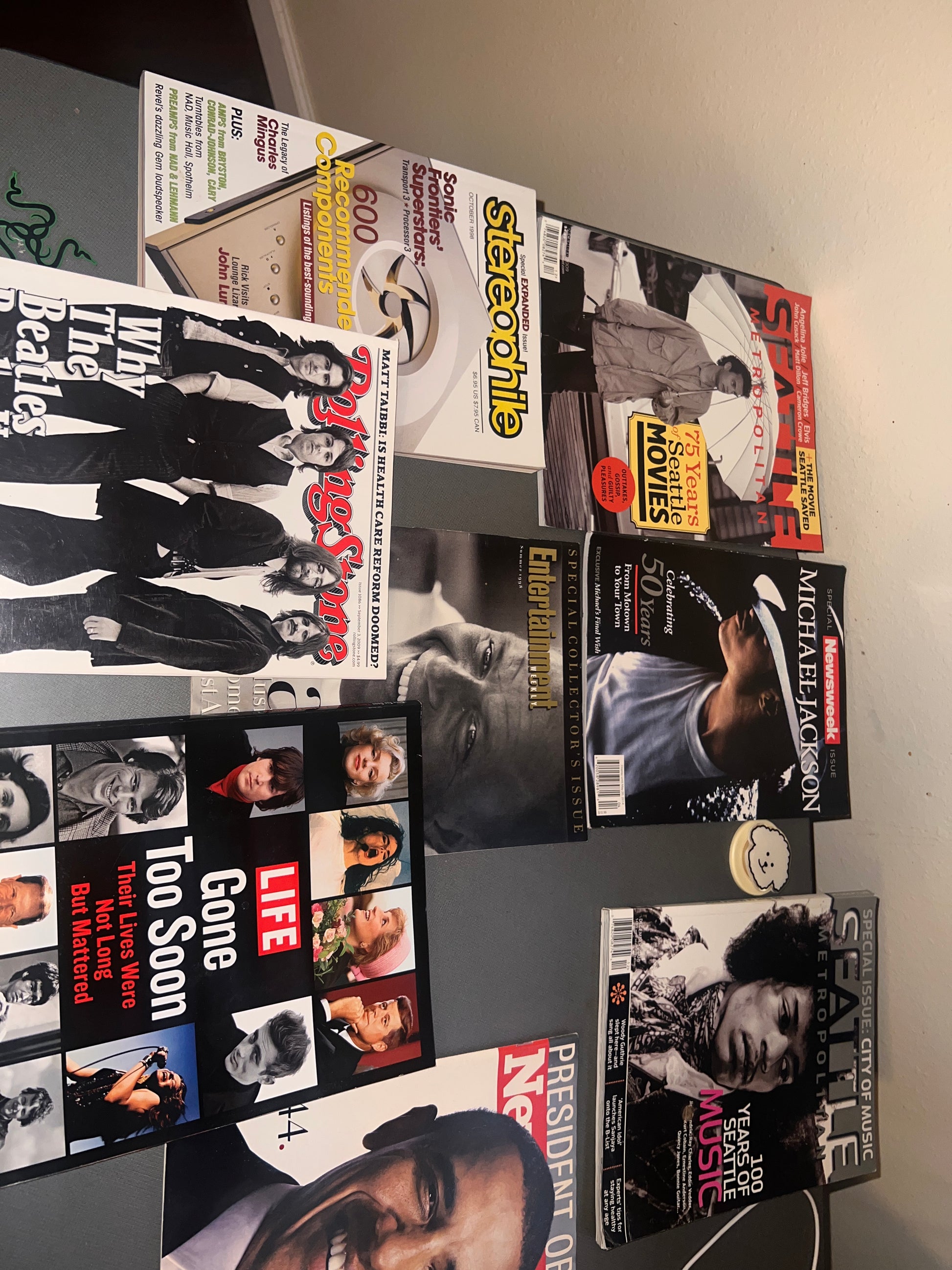 Noteworthy Magazines Seattle Newsweek Times and more!   8 total!