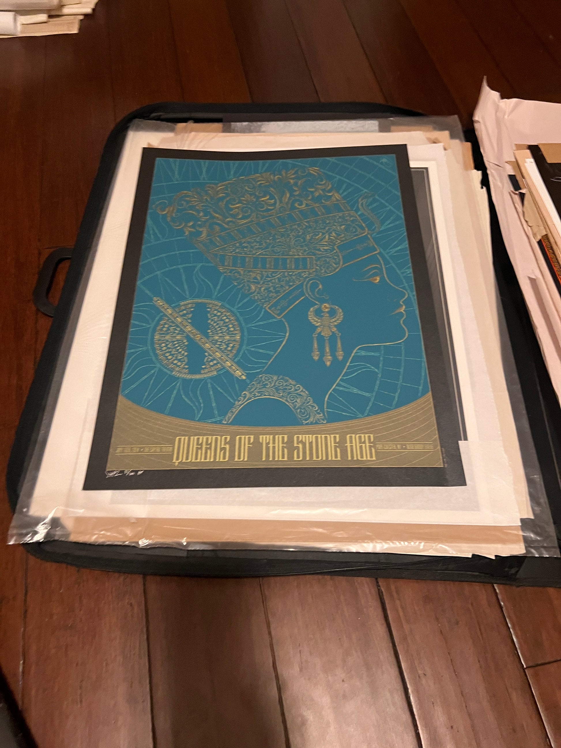 Queens of the Stone Age July 2014 Port Chester NY SIGNED SN 18x25.5!