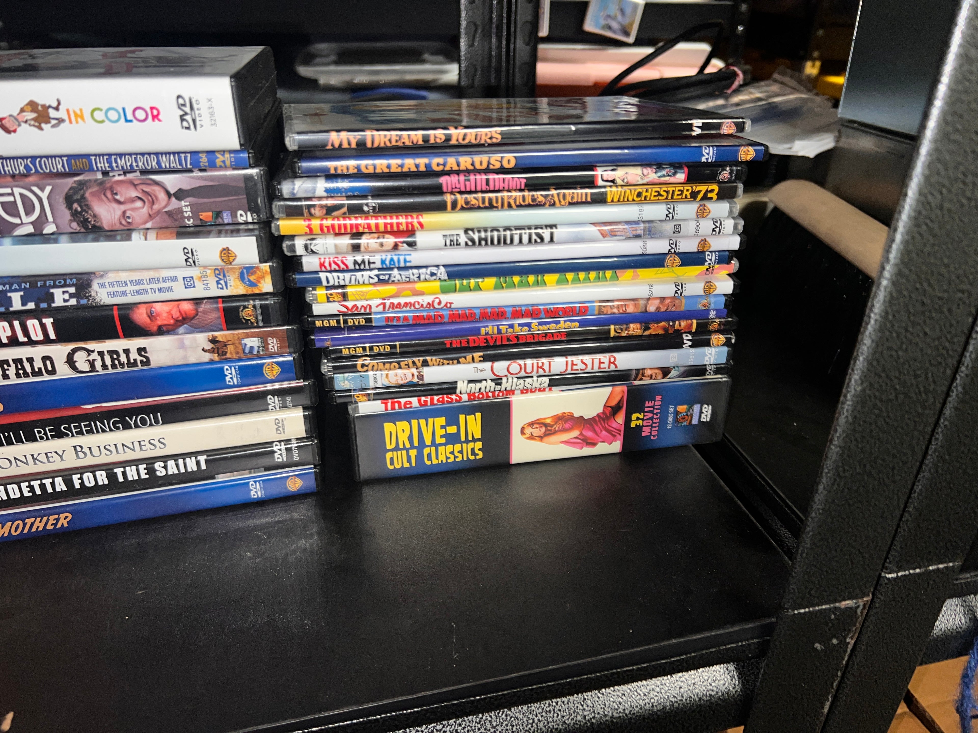 Rare vintage Movies and Cult Classics US DVDs 28 total!