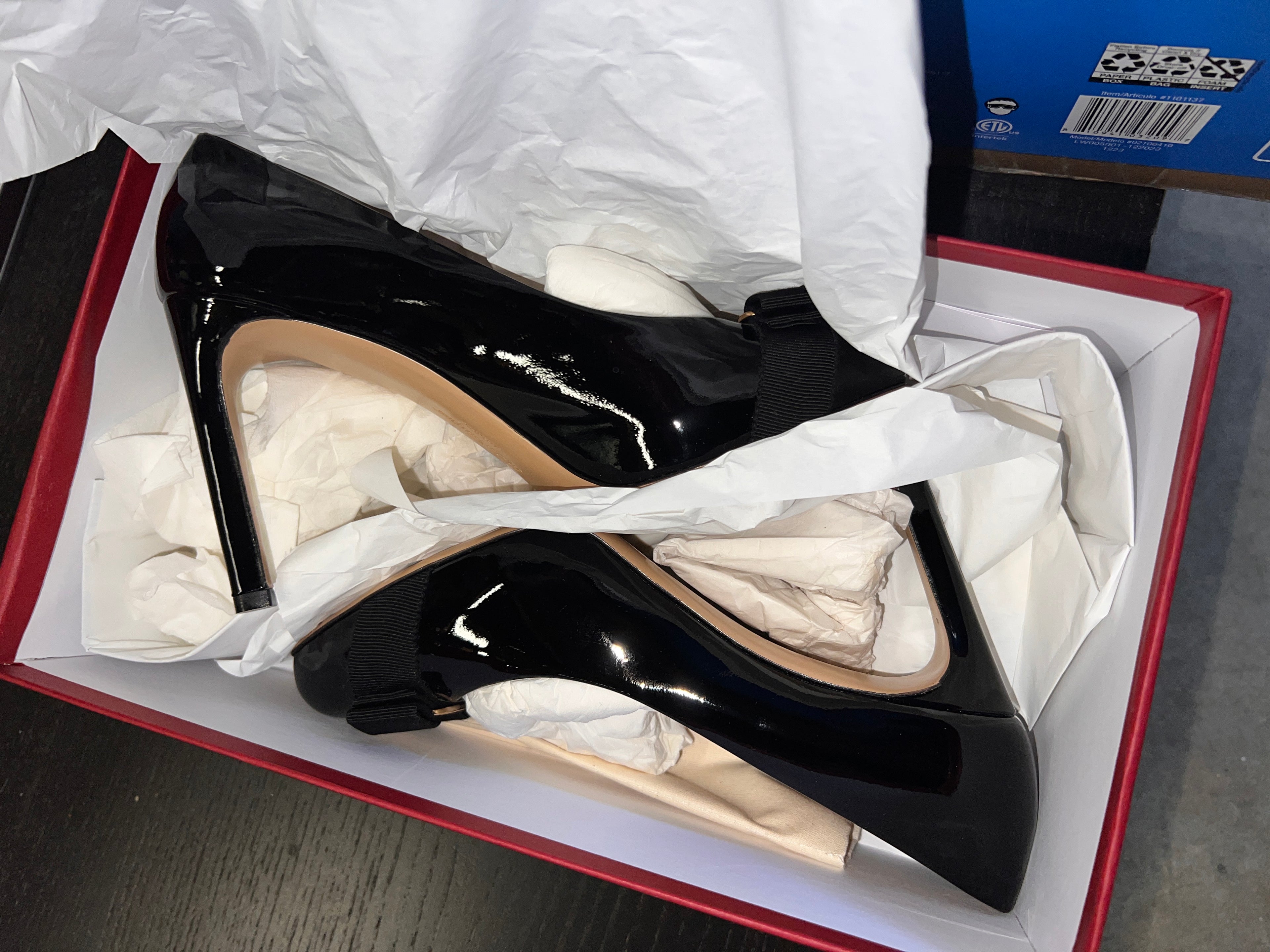 Size 6 1/2 B Salvatore Ferragamo Pimpa 9cm Black Heels