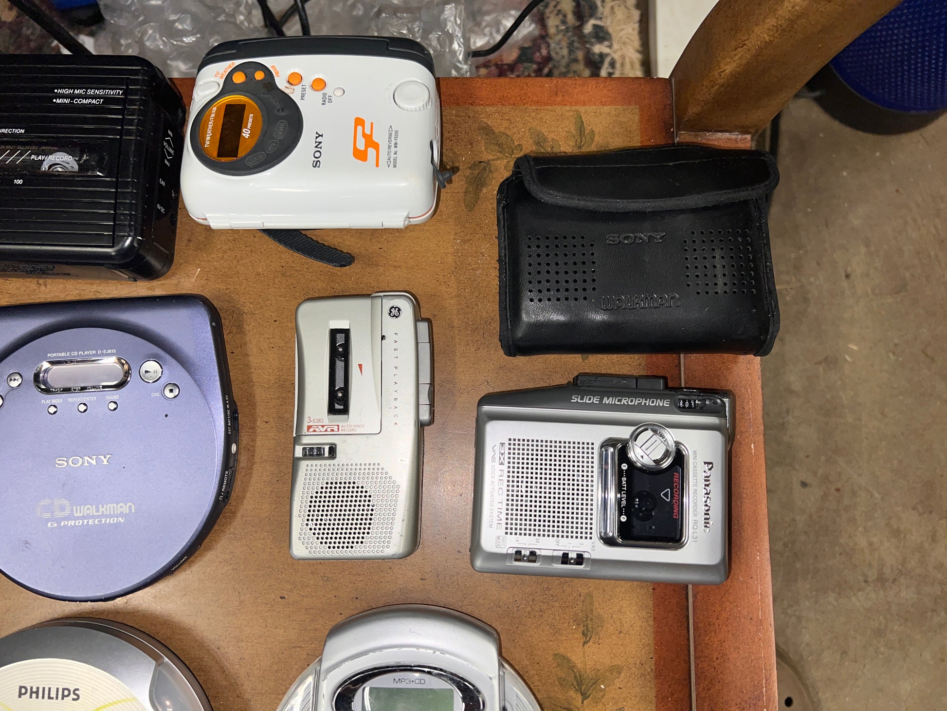 Bundle of Vintage Cassette Recorders CD Players and Electronics