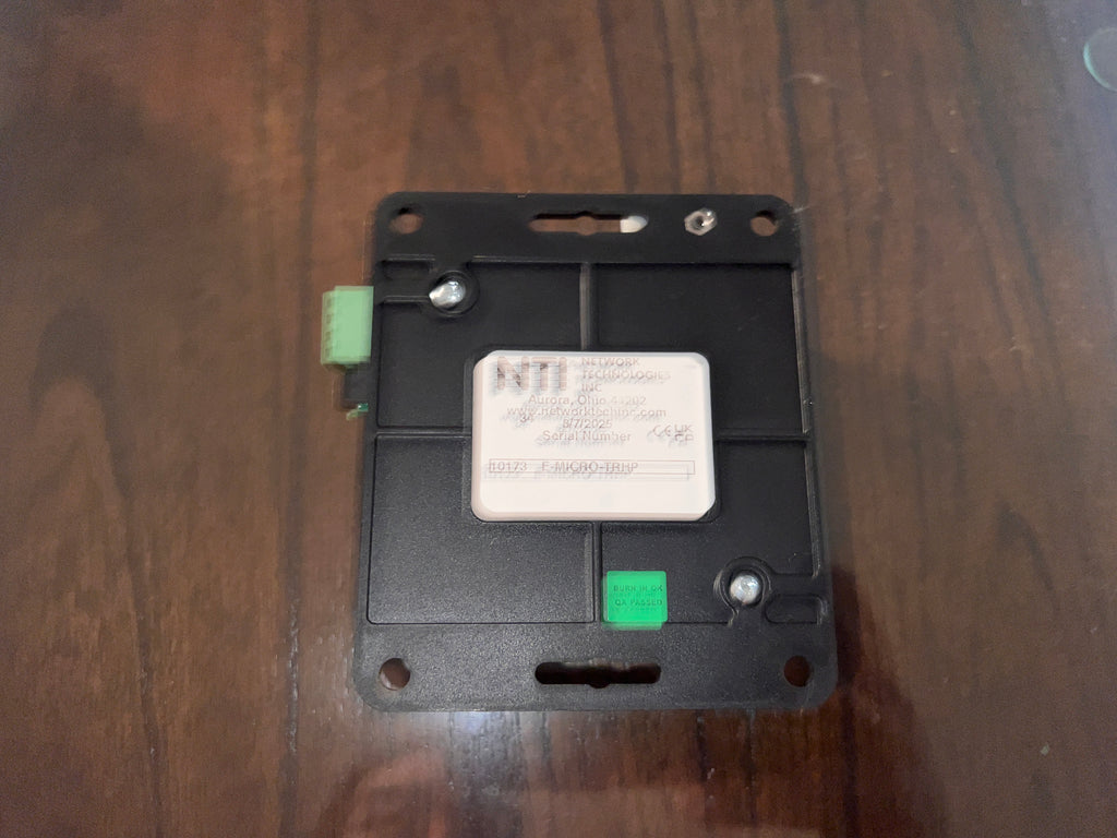 NTI ENVIROMUX MICRO-TRHP Micro Environment Monitoring System