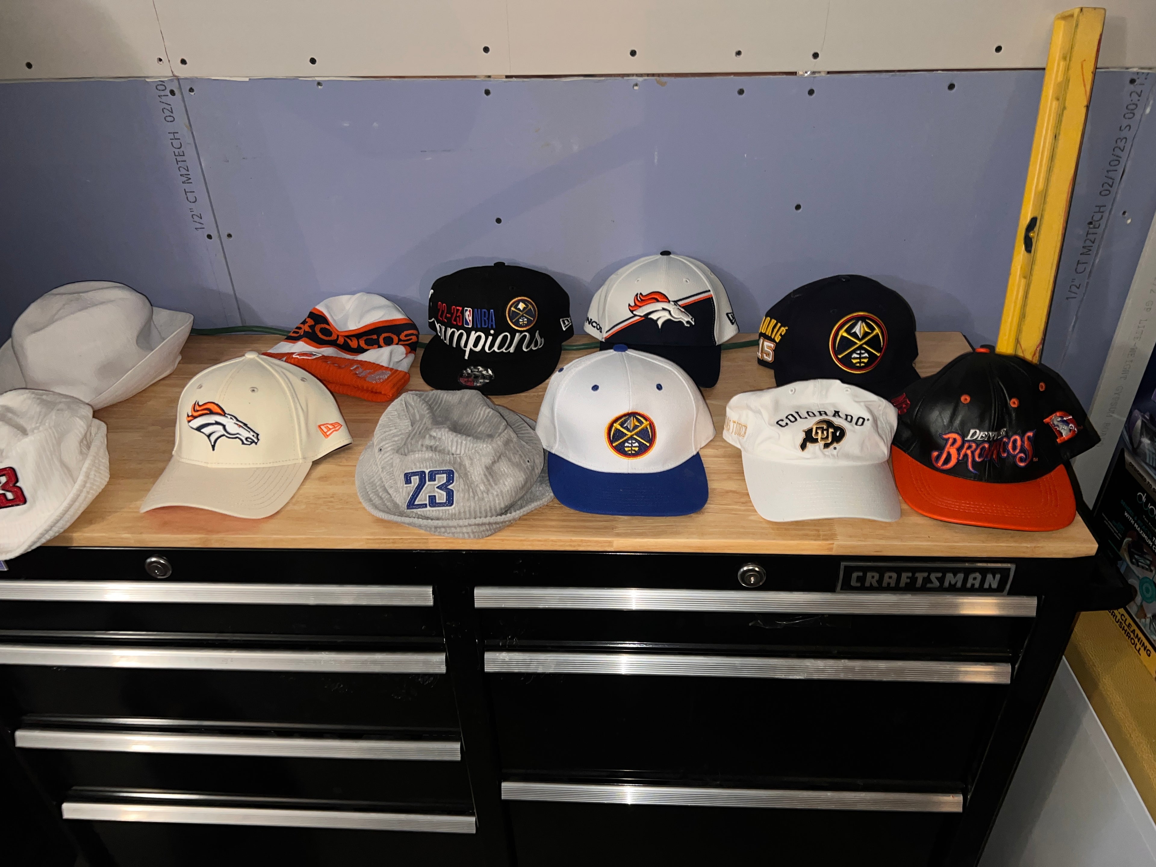 Lot of 11 Sports Hats Caps NFL NBA Broncos Nuggets New Era Snapback Fitted