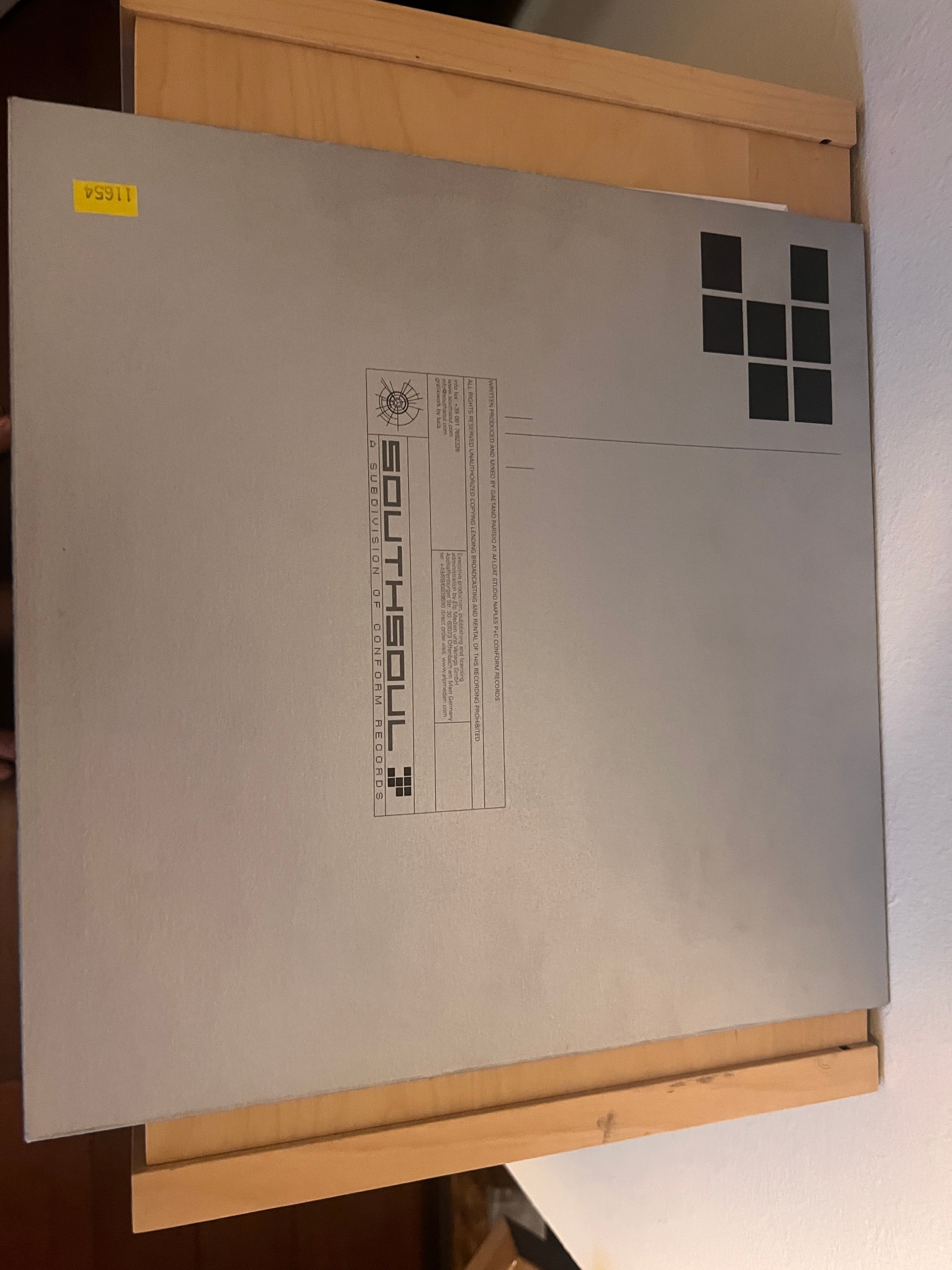 adam beyer henrik vinyl pariso remix
