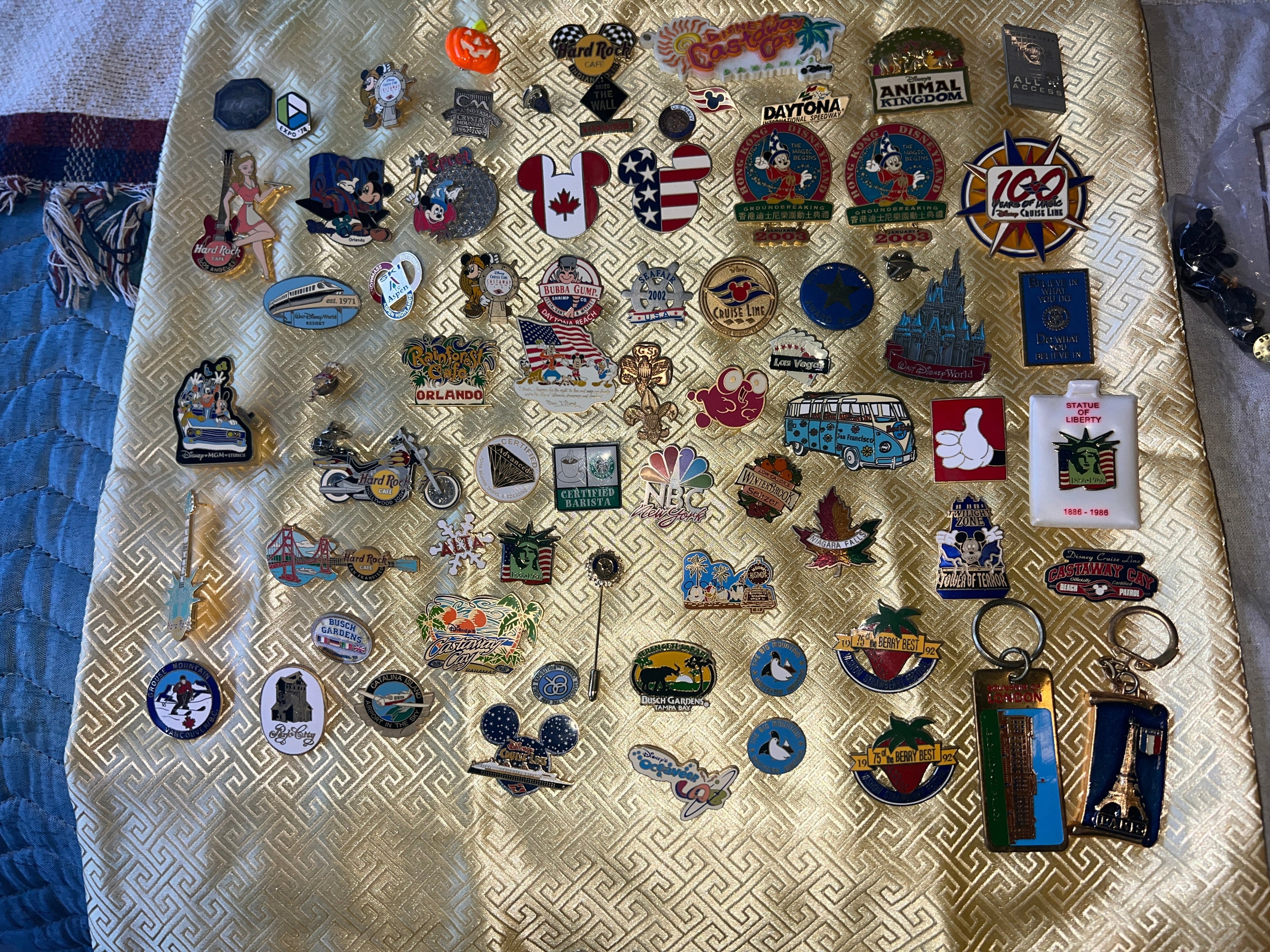 Around 72 pins from 90s 2000s Disney Daytona and much more!