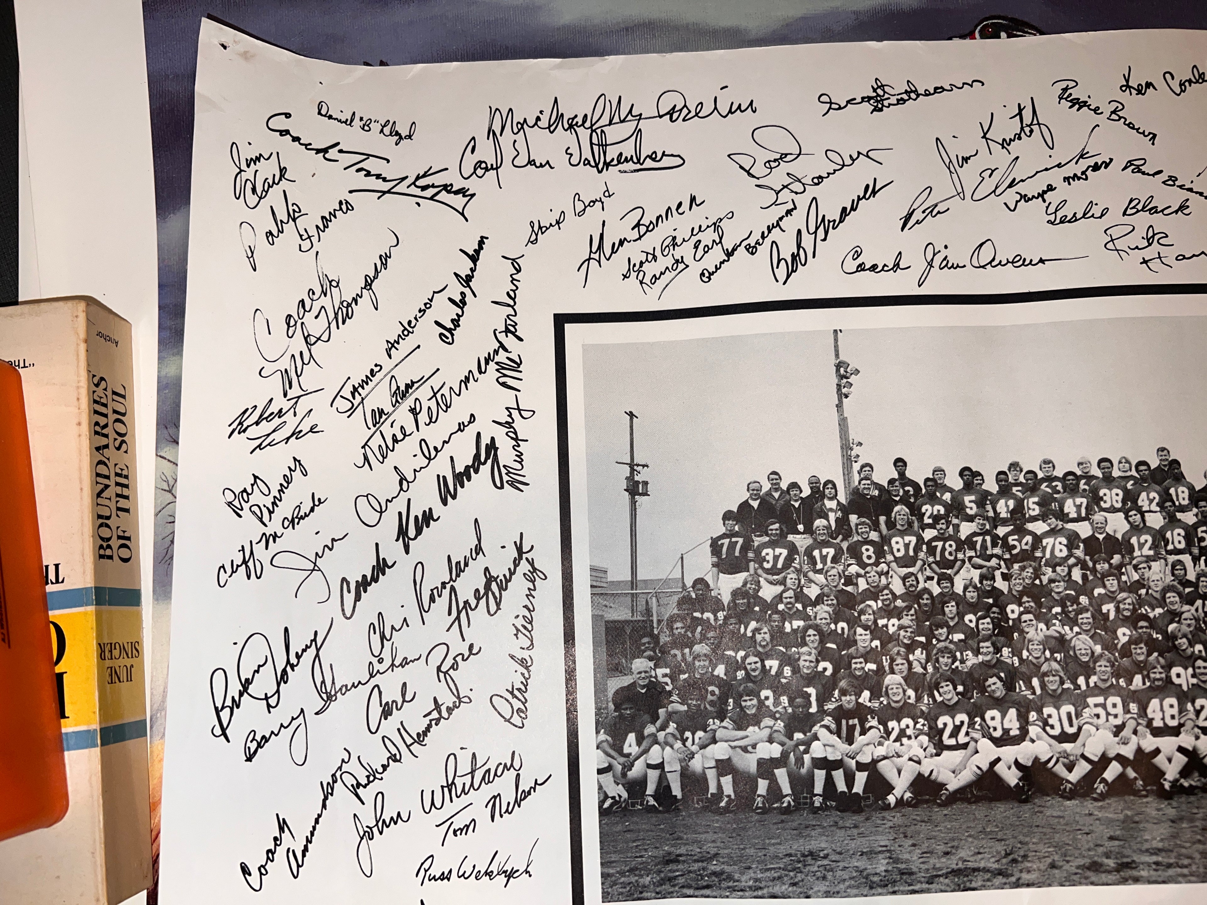 1973 University of Washington Huskies Signed Team Photo RARE 19x15!