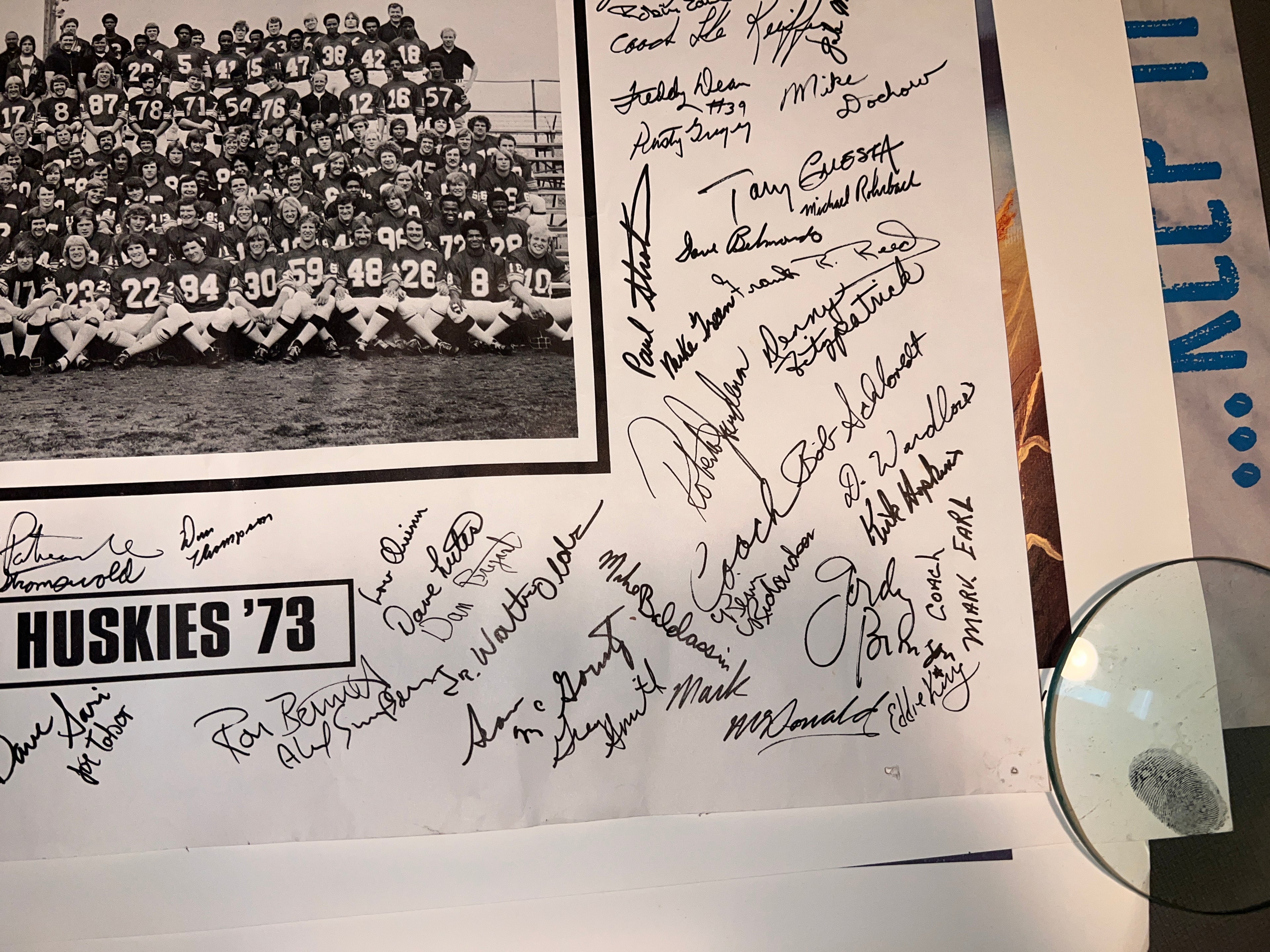 1973 University of Washington Huskies Signed Team Photo RARE 19x15!