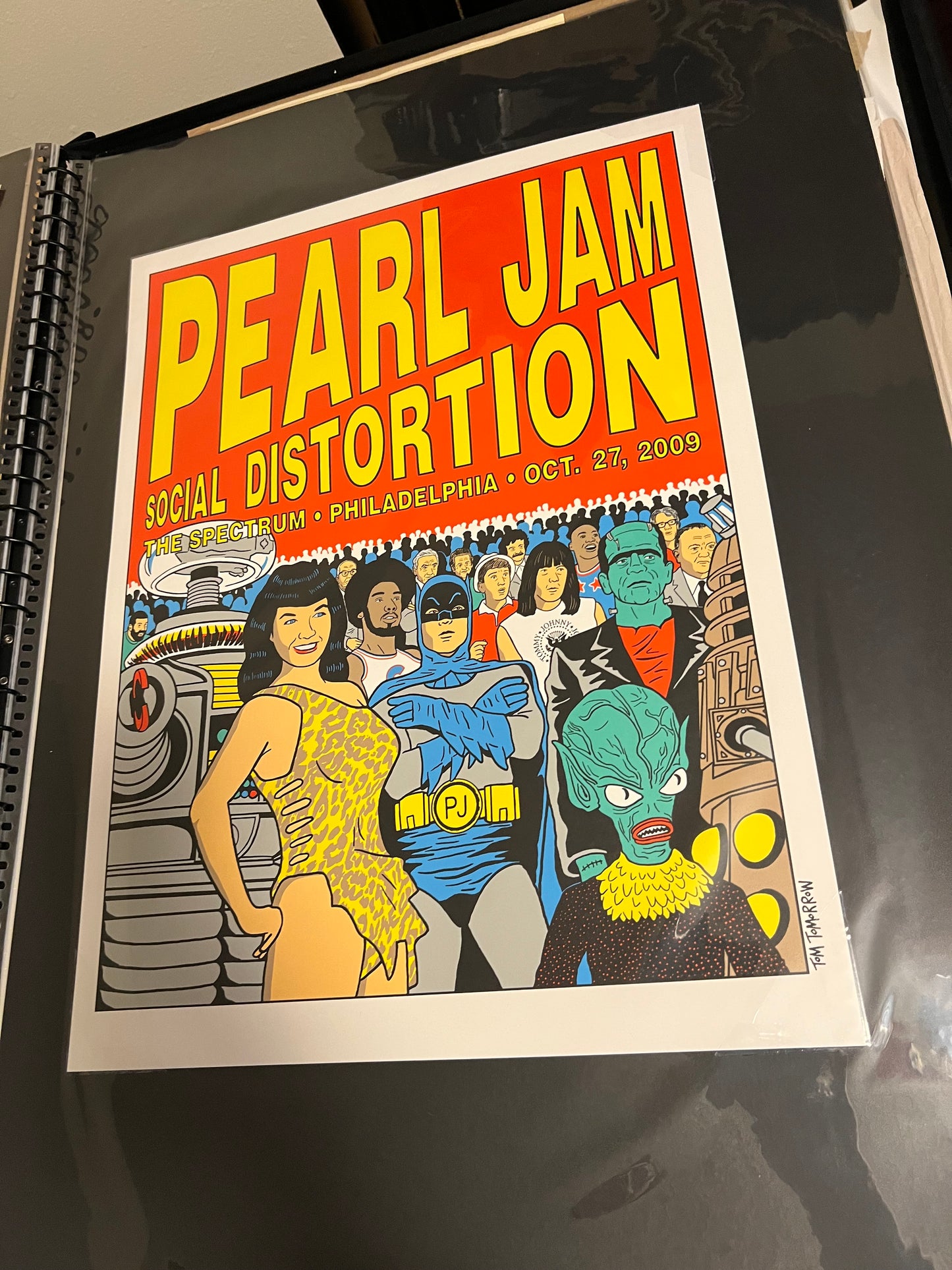 Pearl Jam October 27 2009 Tom Tomorrow Distortion Spectrum Philadelphia Poster!