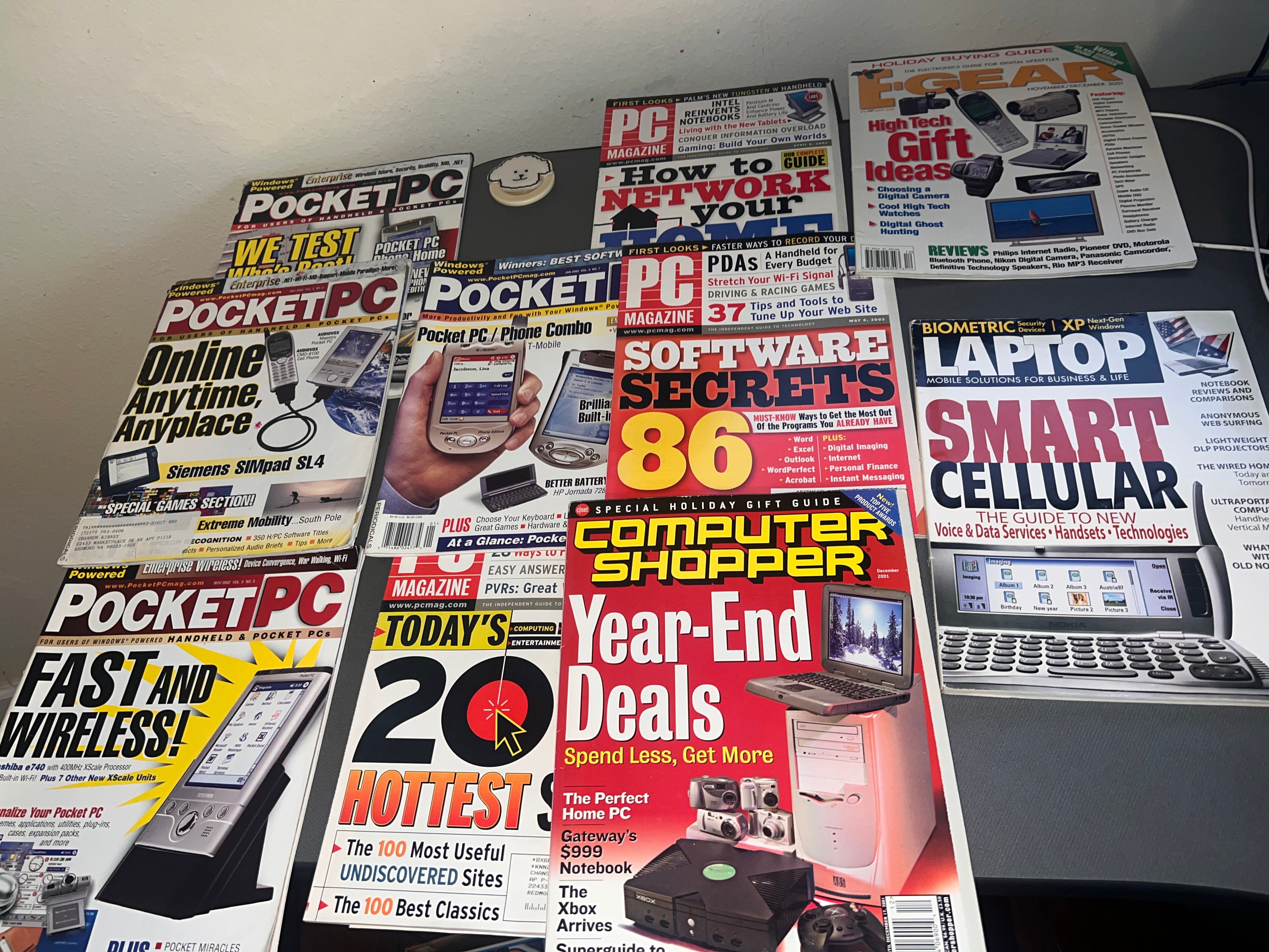 Bundle of 11 vintage PC Magazines!  Pocket PC and more!