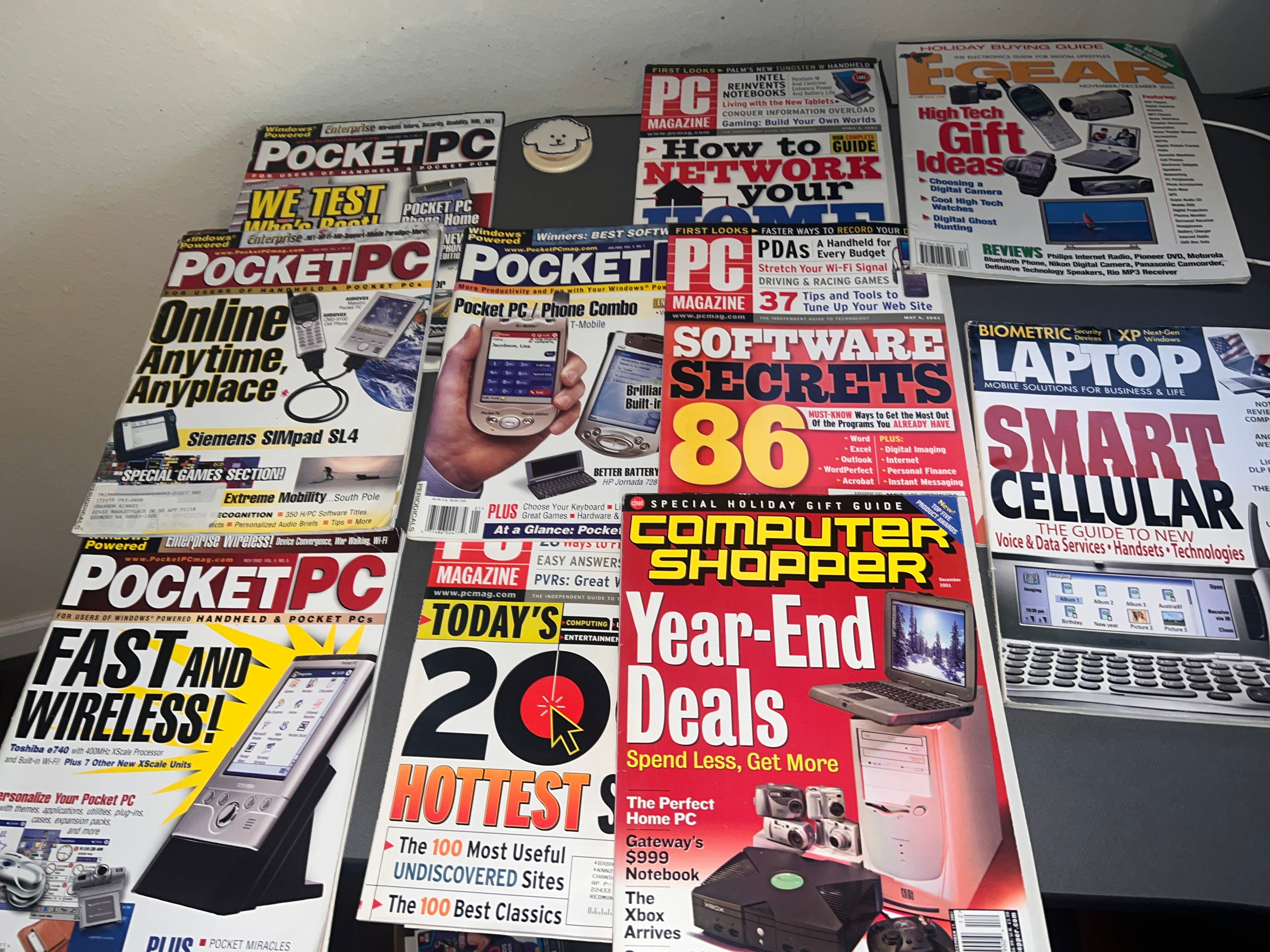 Bundle of 11 vintage PC Magazines!  Pocket PC and more!