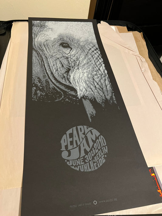 PEARL JAM BERLIN 2010 LARS P. KRAUSE Poster 12x30!