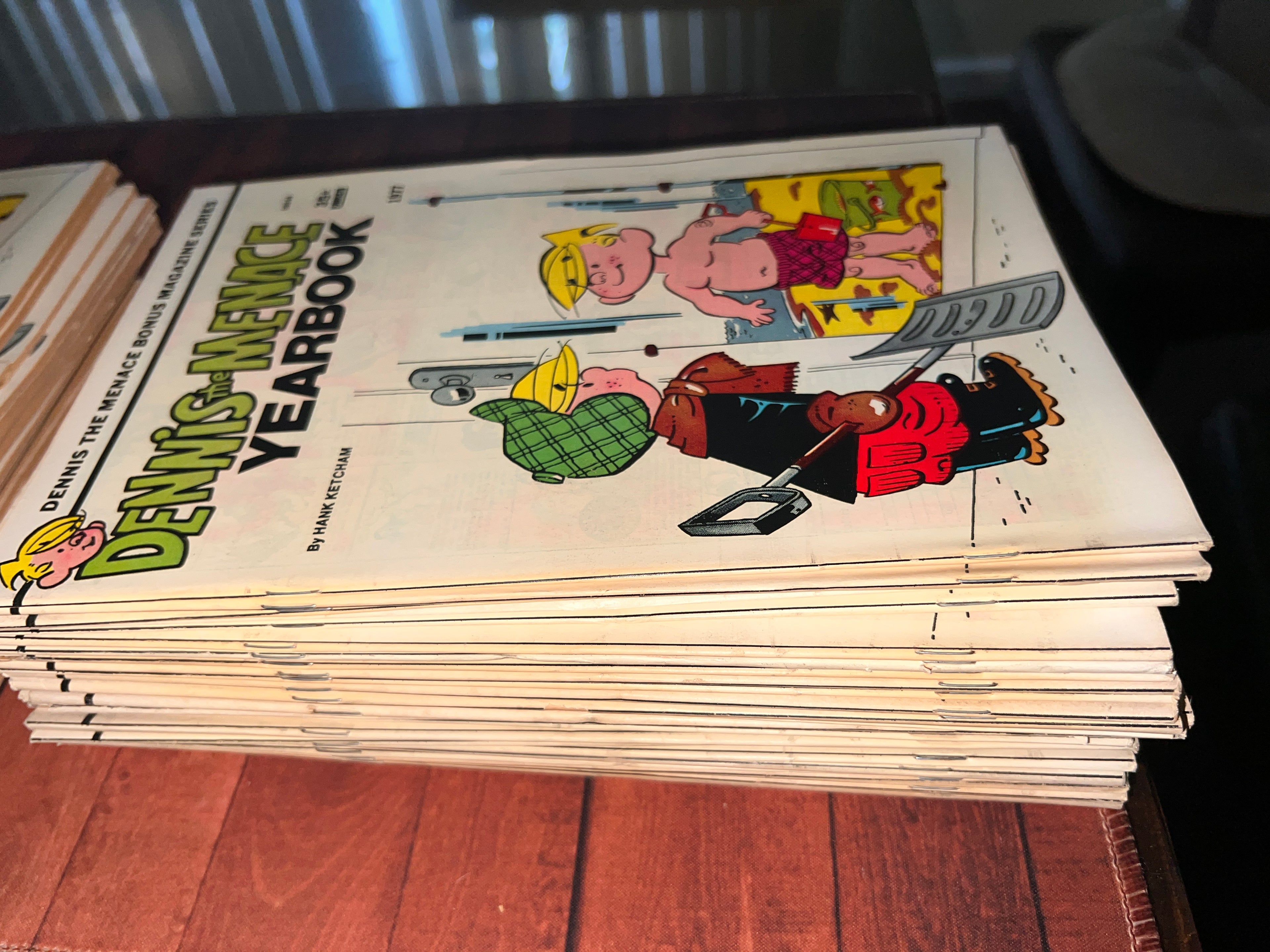 Dennis the Menace Antique Comic Book Bundle x30 1977 #160