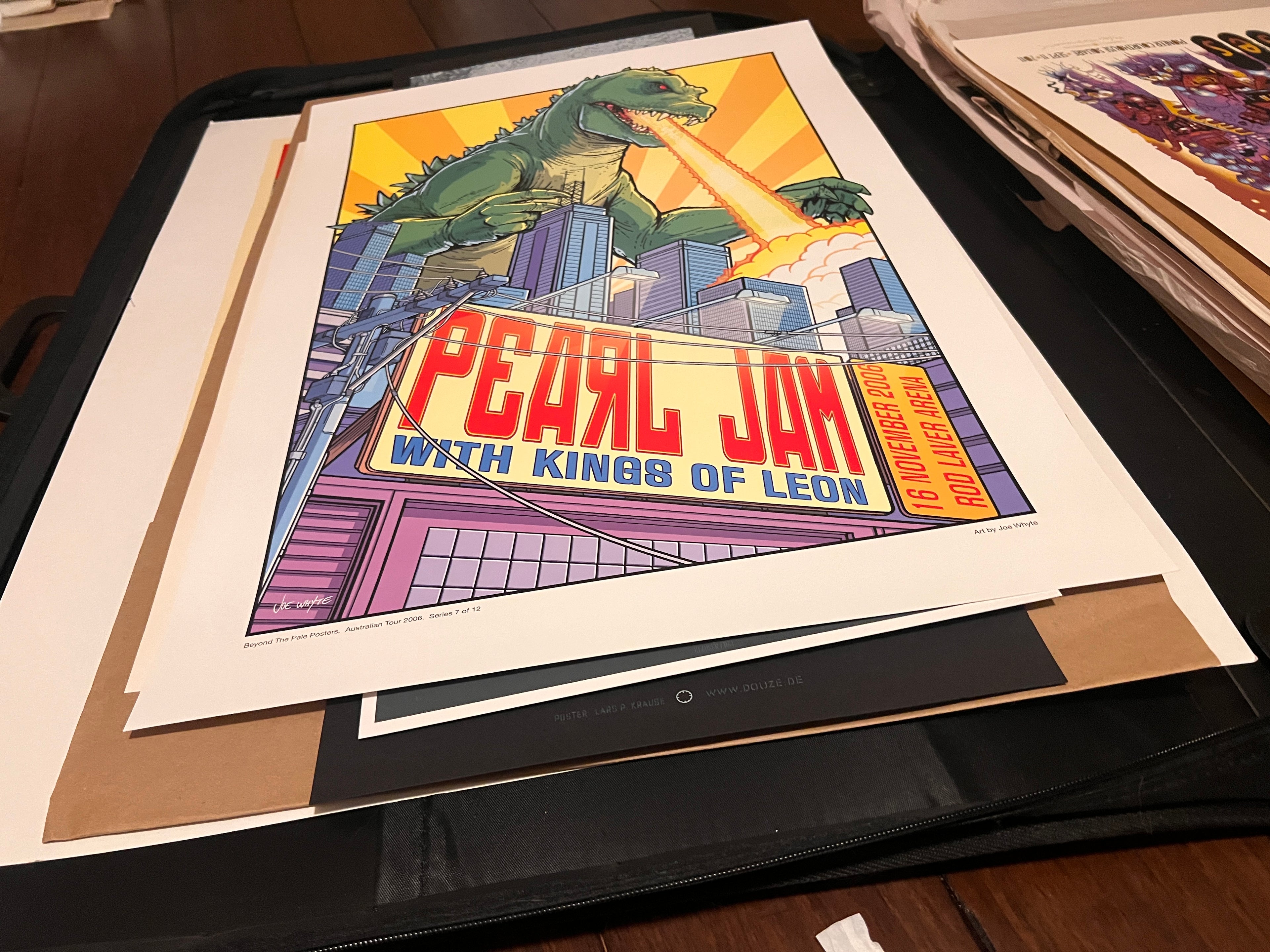 Joe Whyte Pearl Jam w Kings of Leon Nov 16 2006 Rod Laver Arena Poster 18x26!