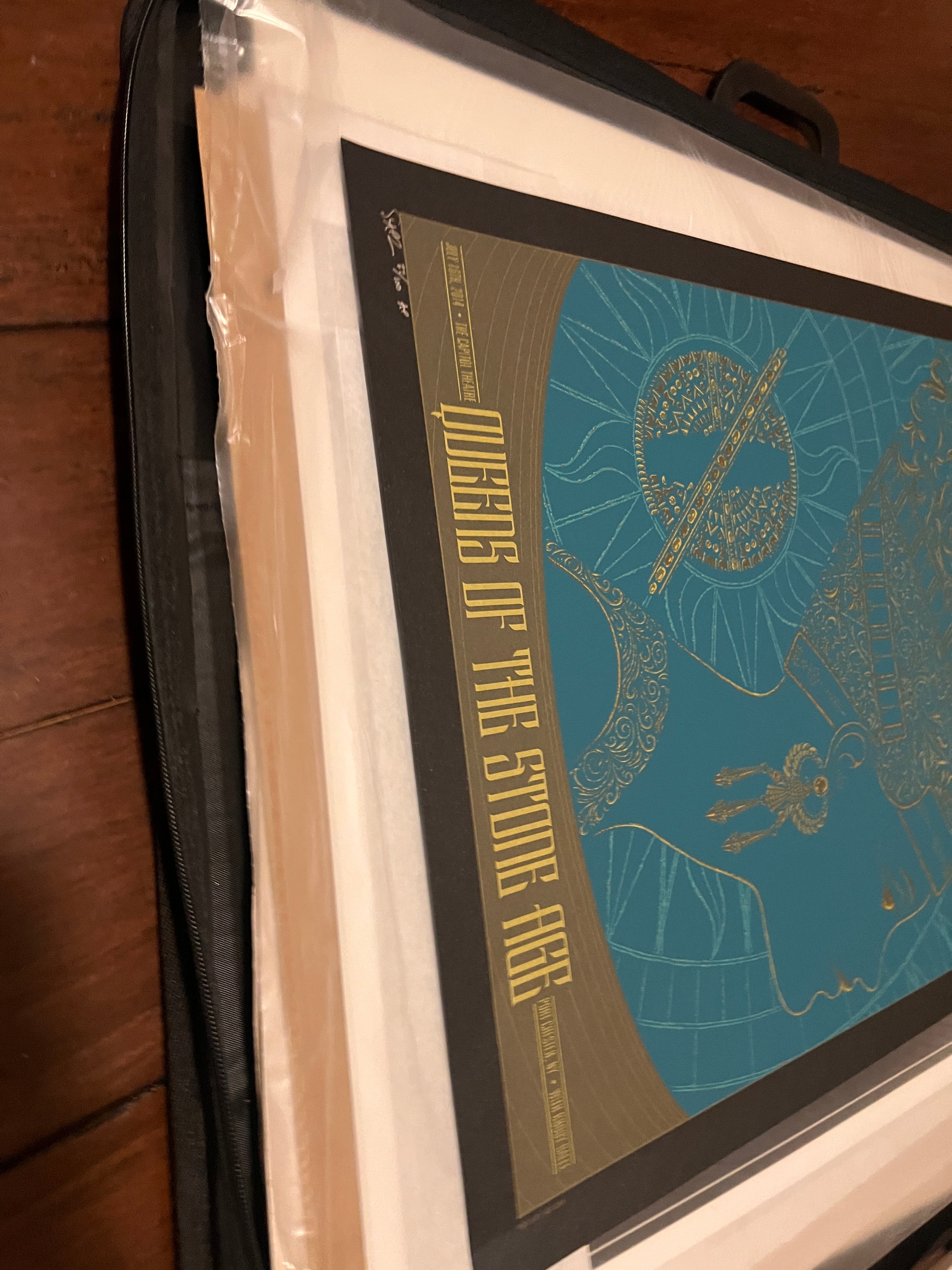 Queens of the Stone Age July 2014 Port Chester NY SIGNED SN 18x25.5!