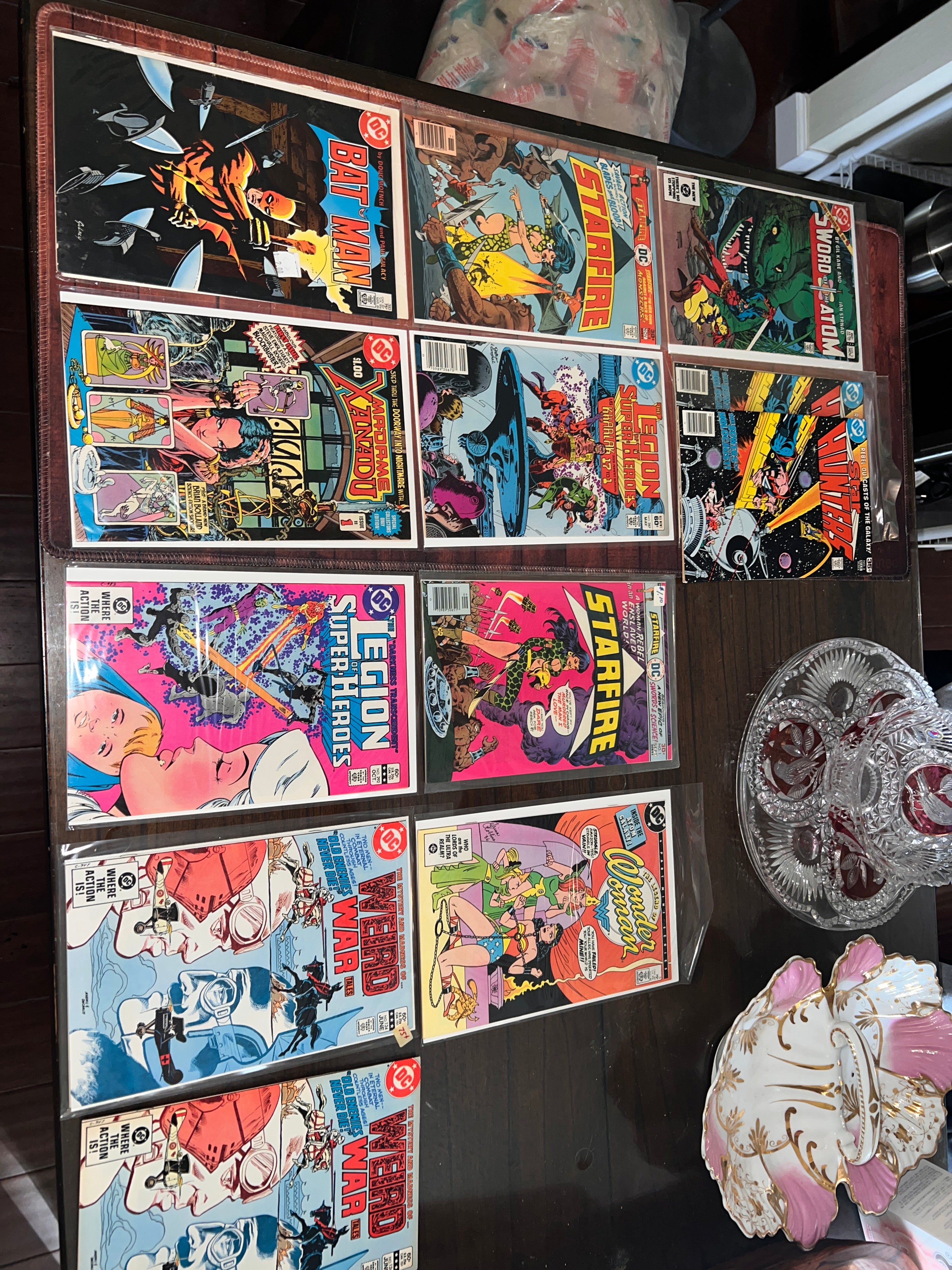 Bundle of DC Thriller Batman Wonderwoman Antique Comics 29 total