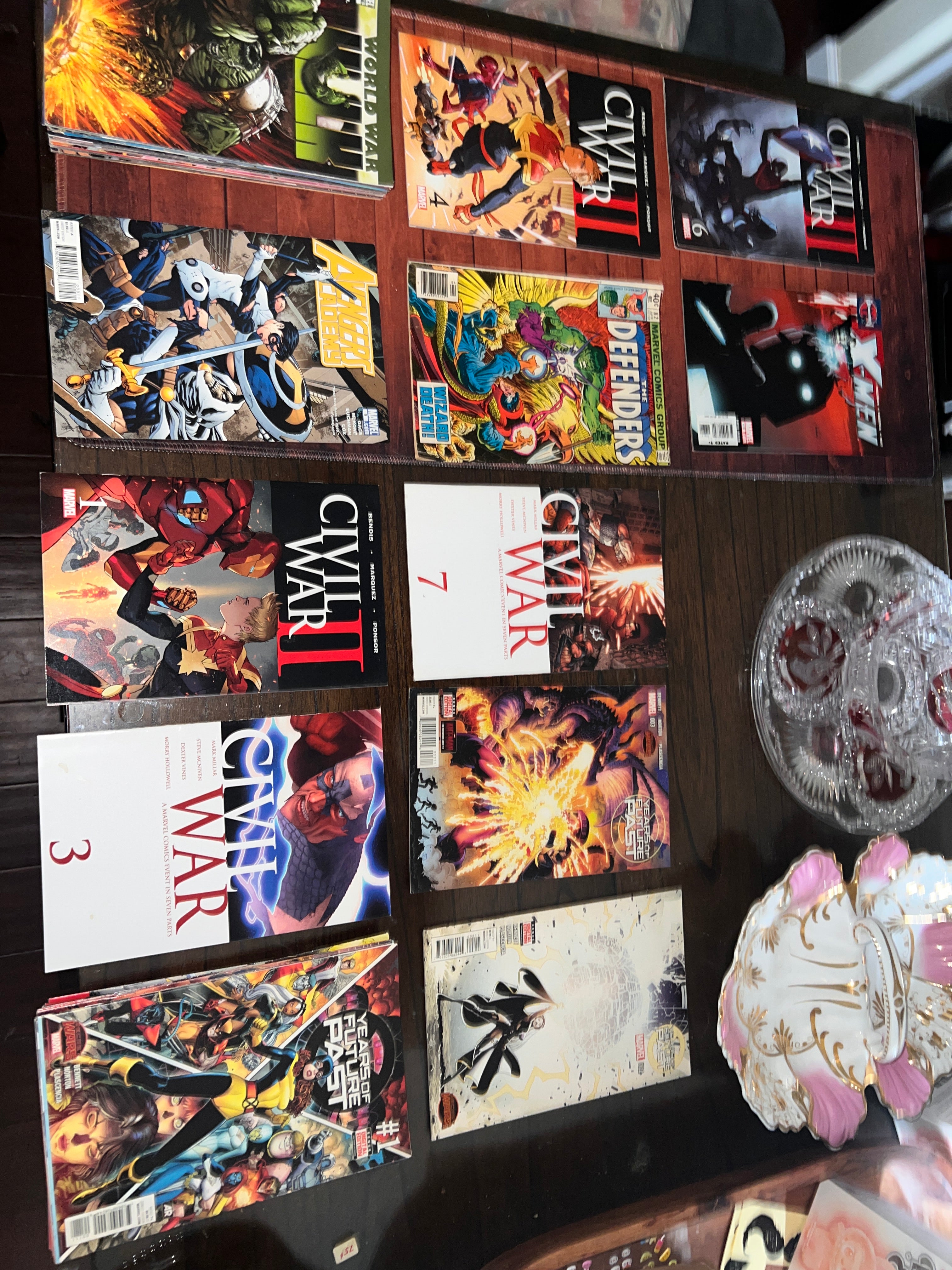 Marvel Comic Book Lot Age of Ultron Xmen and more!