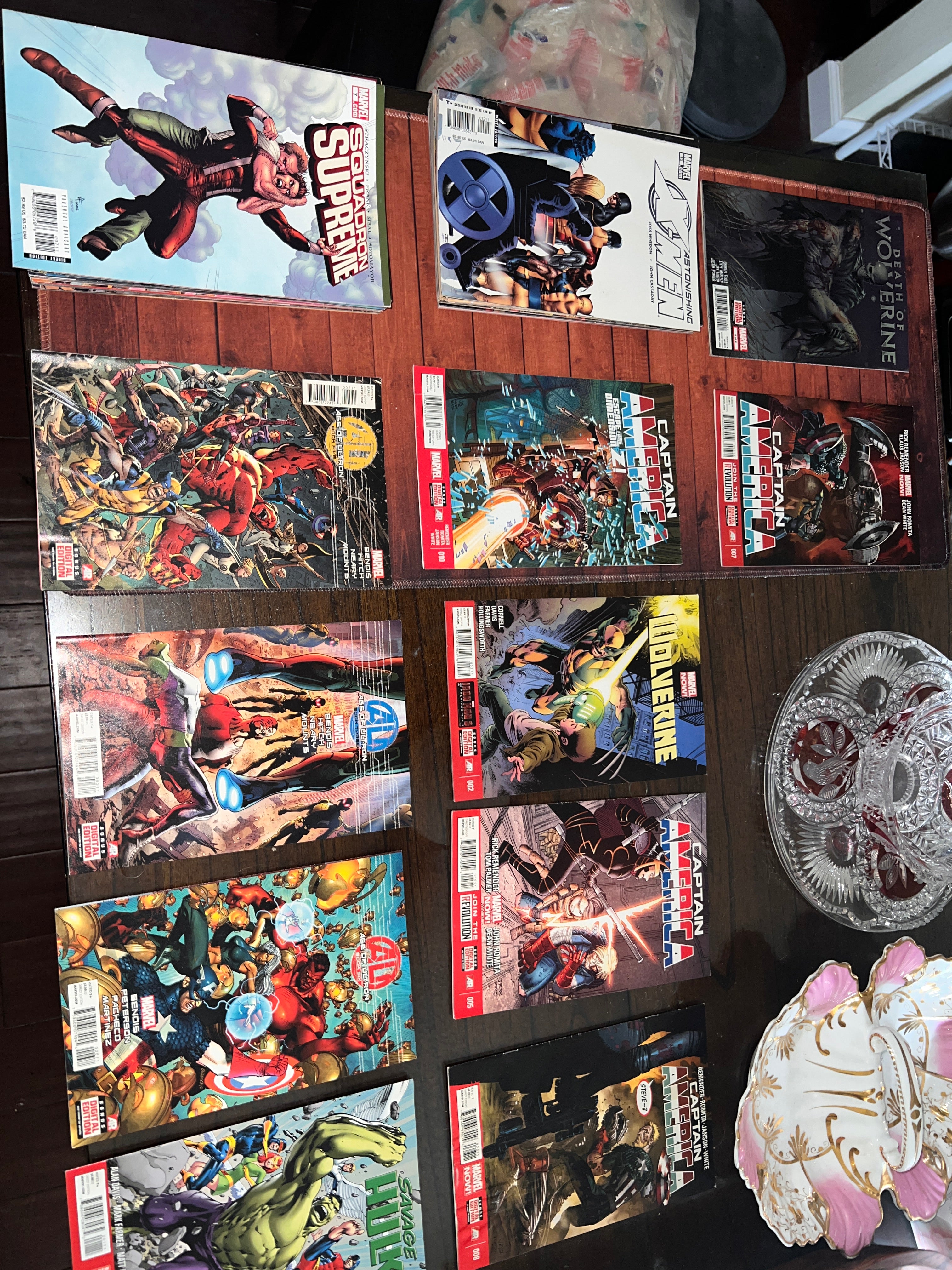 Marvel Comic Book Lot Age of Ultron Xmen and more!
