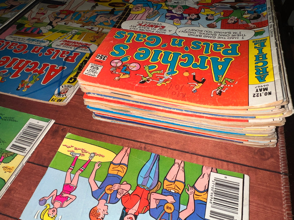 Lot of 25+ Vintage 1970s-1980s Archie Comics