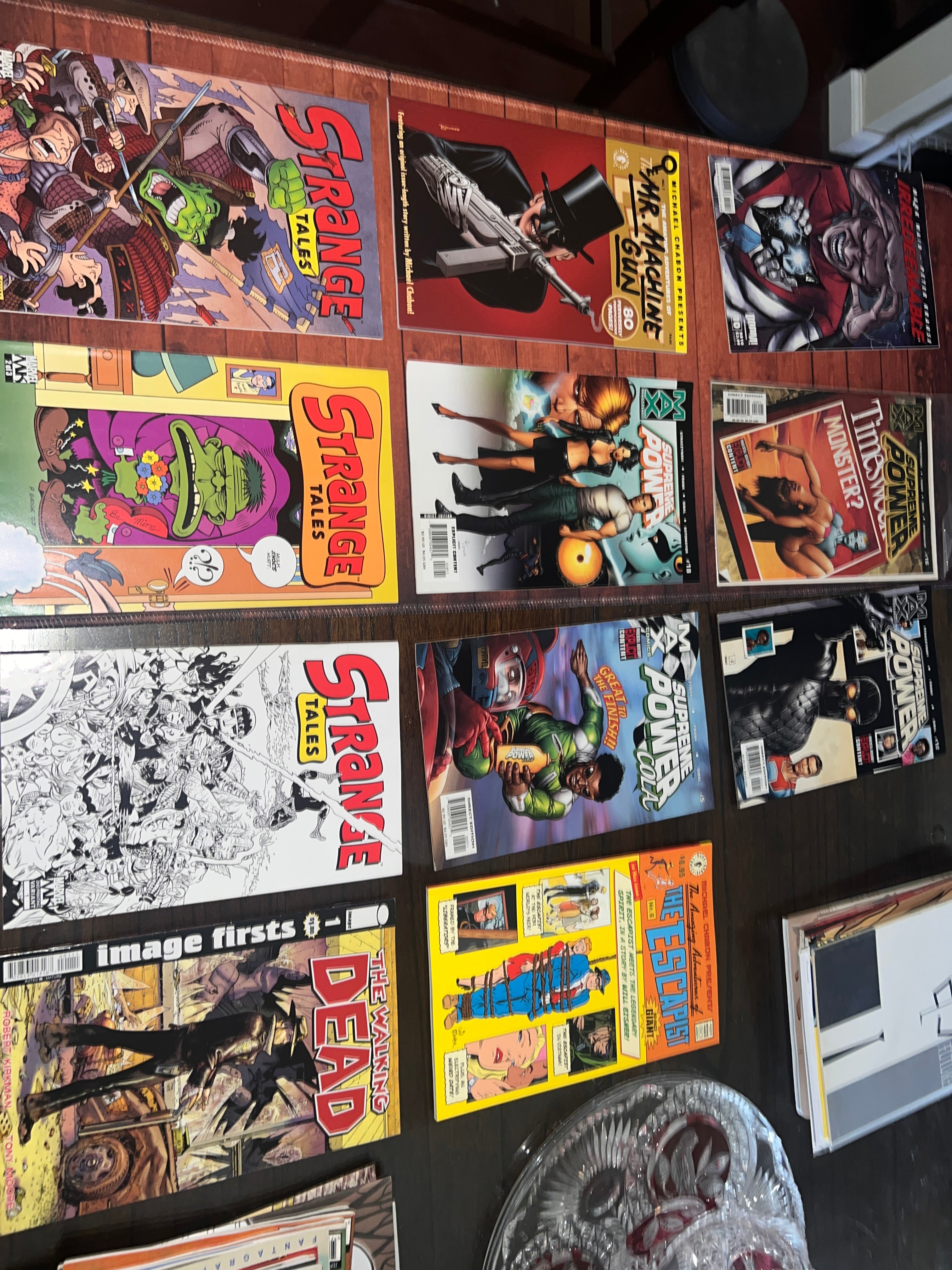 Lot of around 19 Marvel Max, Dark Horse Image and alternative comics