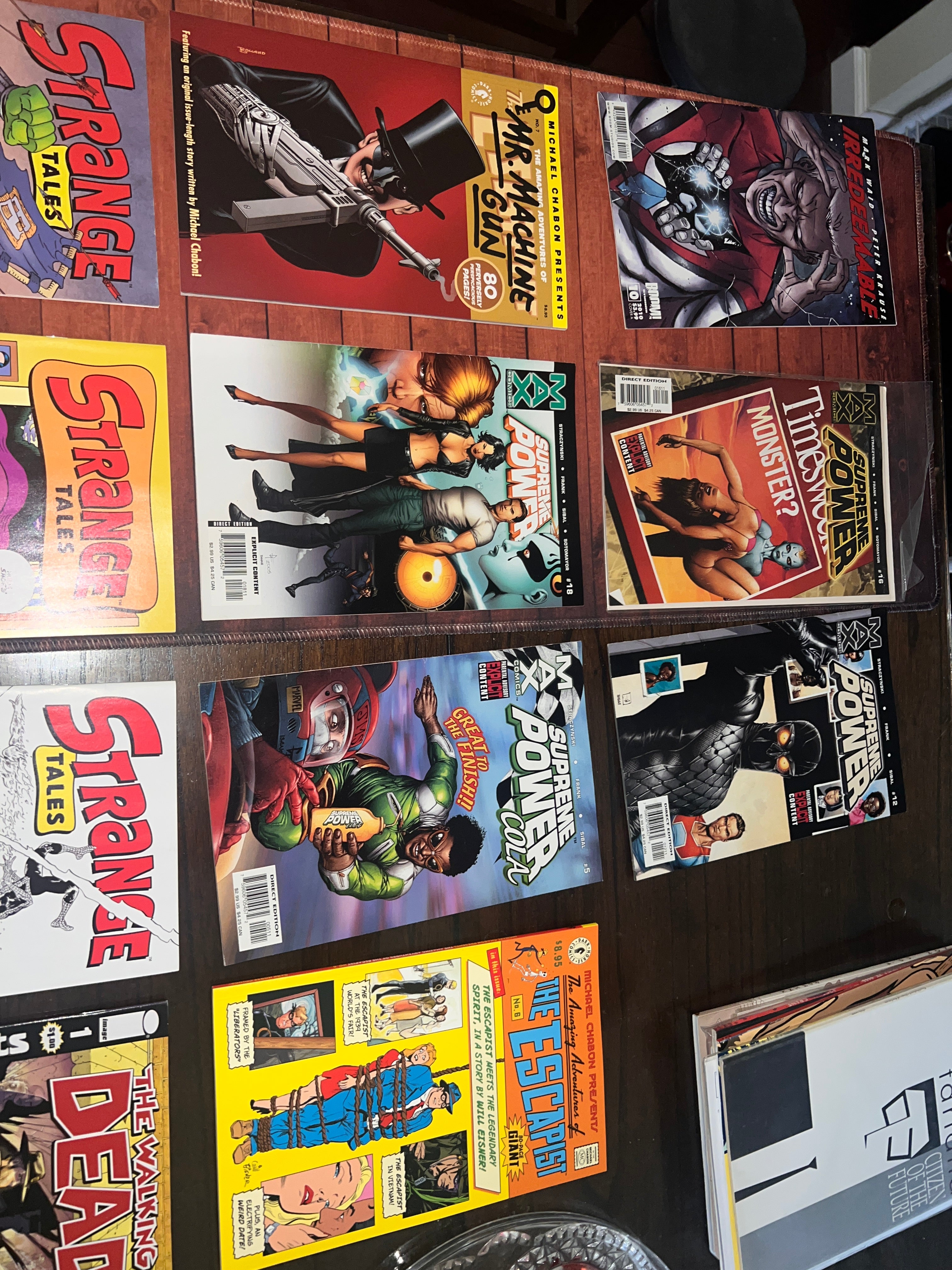 Lot of around 19 Marvel Max, Dark Horse Image and alternative comics