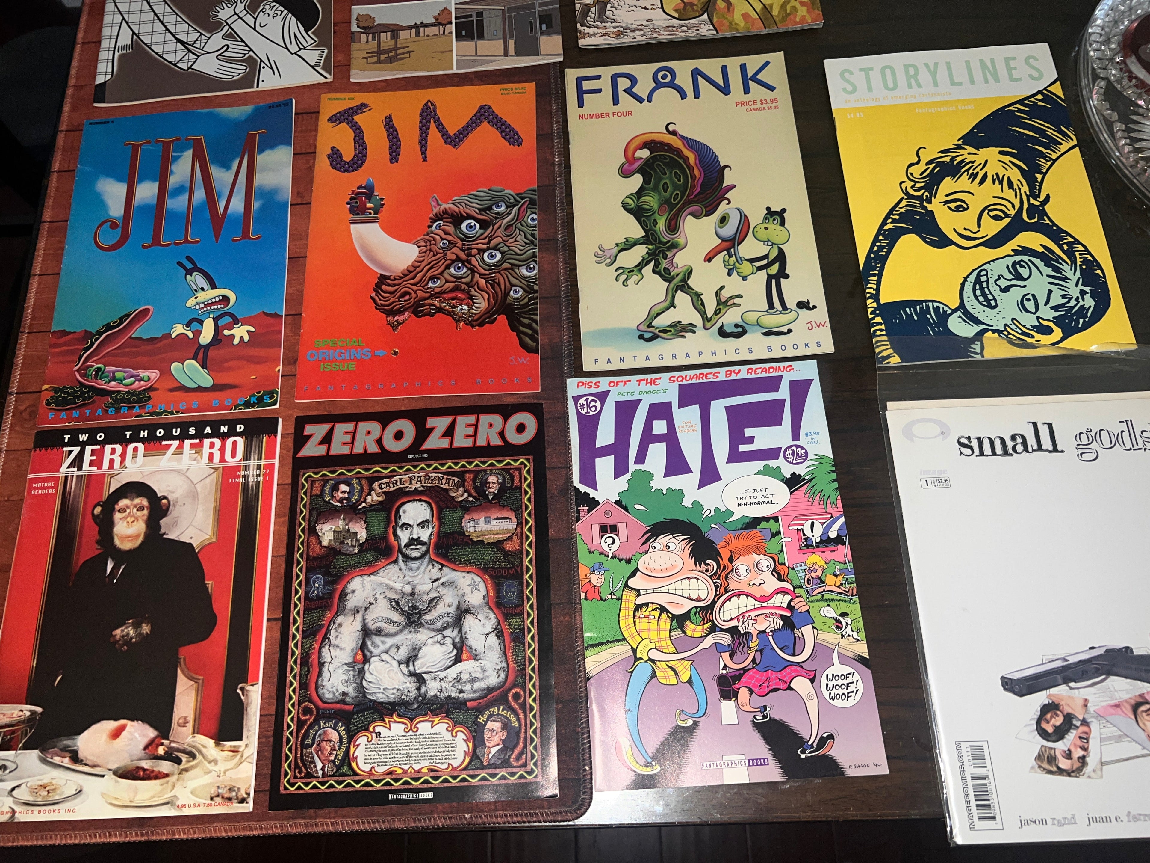 Lot of around 26 rare Comics Fantagraphics Drawn and Quarterly