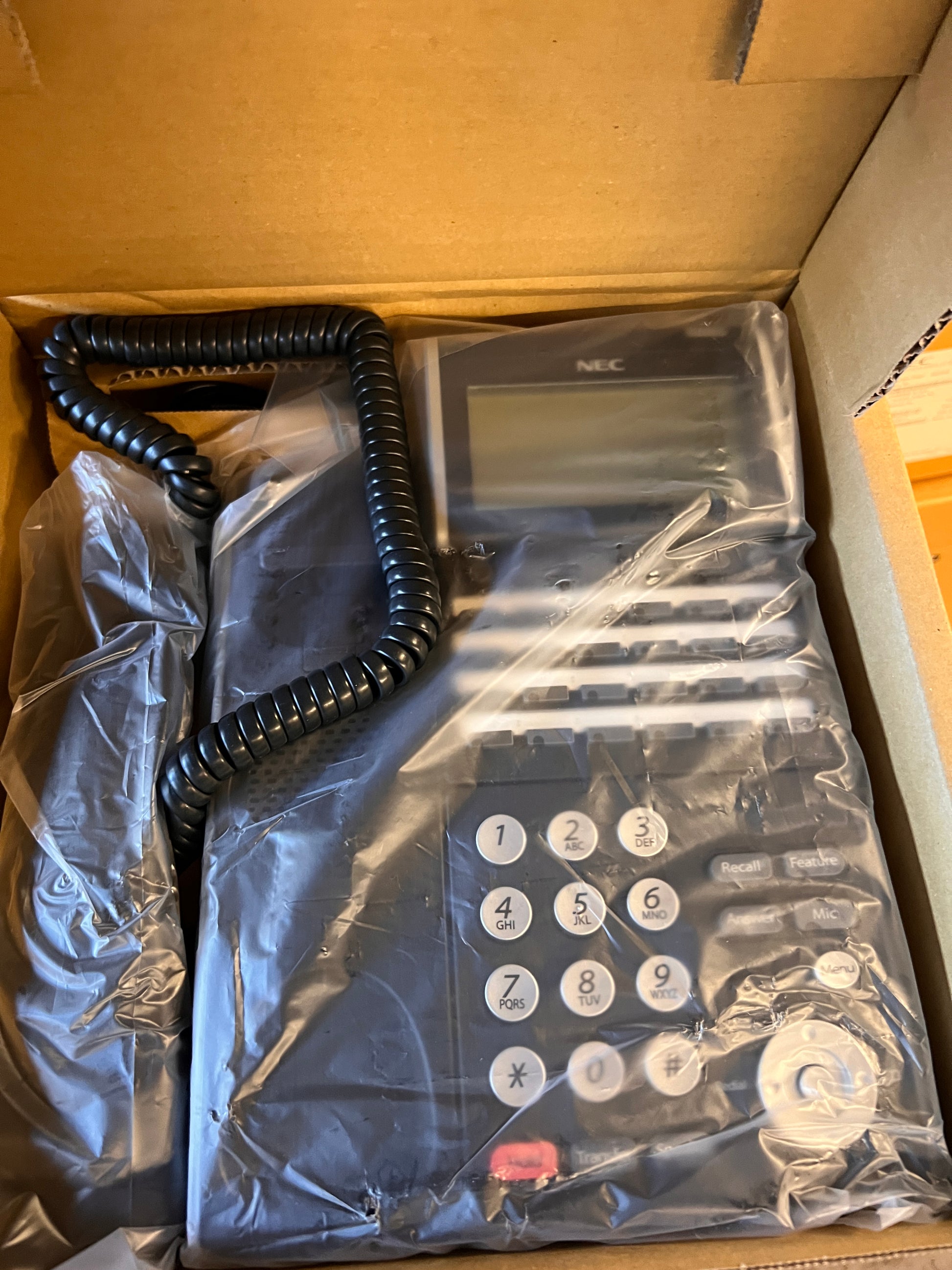 NEC DT300 DTL-24D-1(BK) and 8LD Tel Lot x6 IP Phones