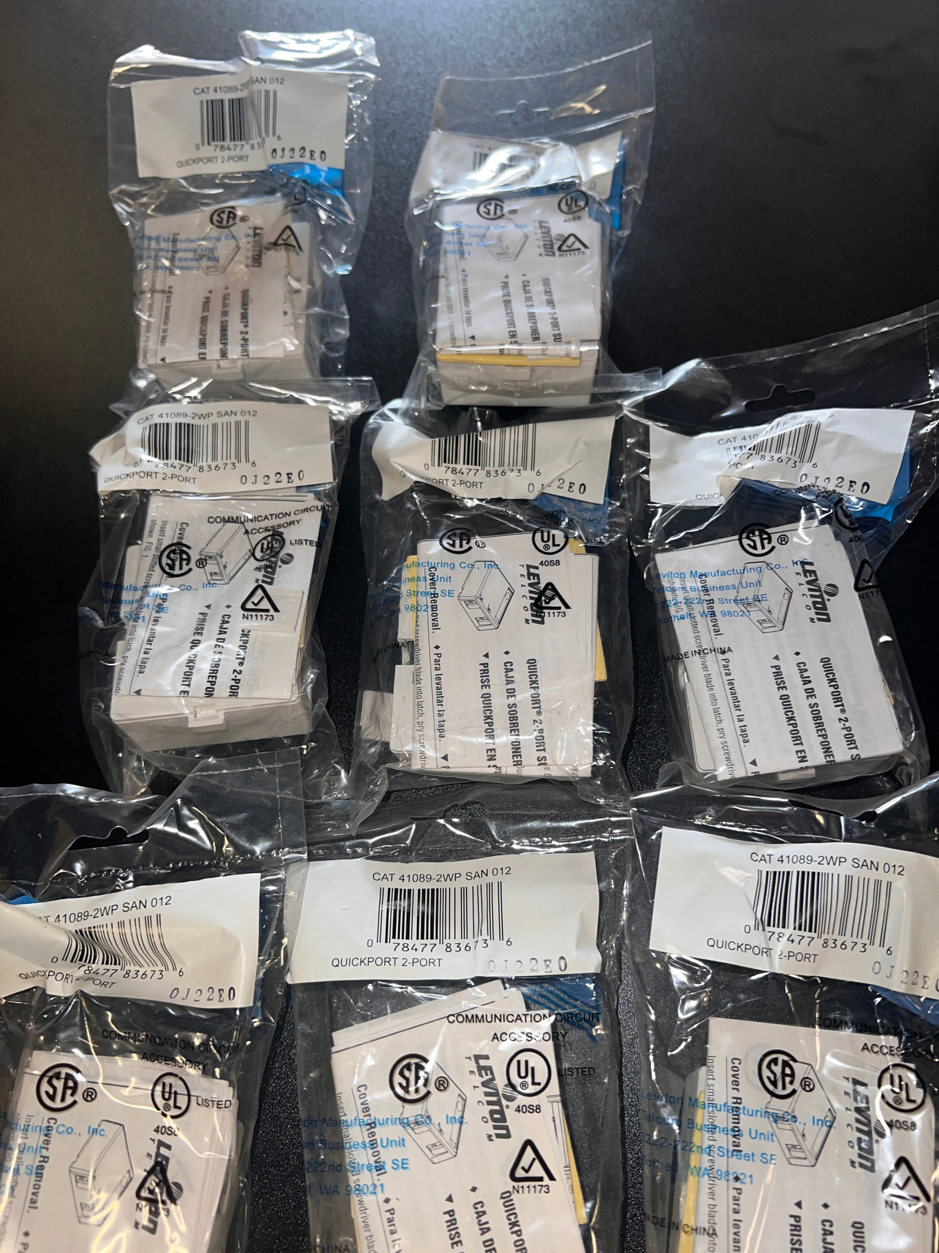 Box Of 25 Leviton 41089-2WP, Surface-Mount QuickPort Box 2-Port White