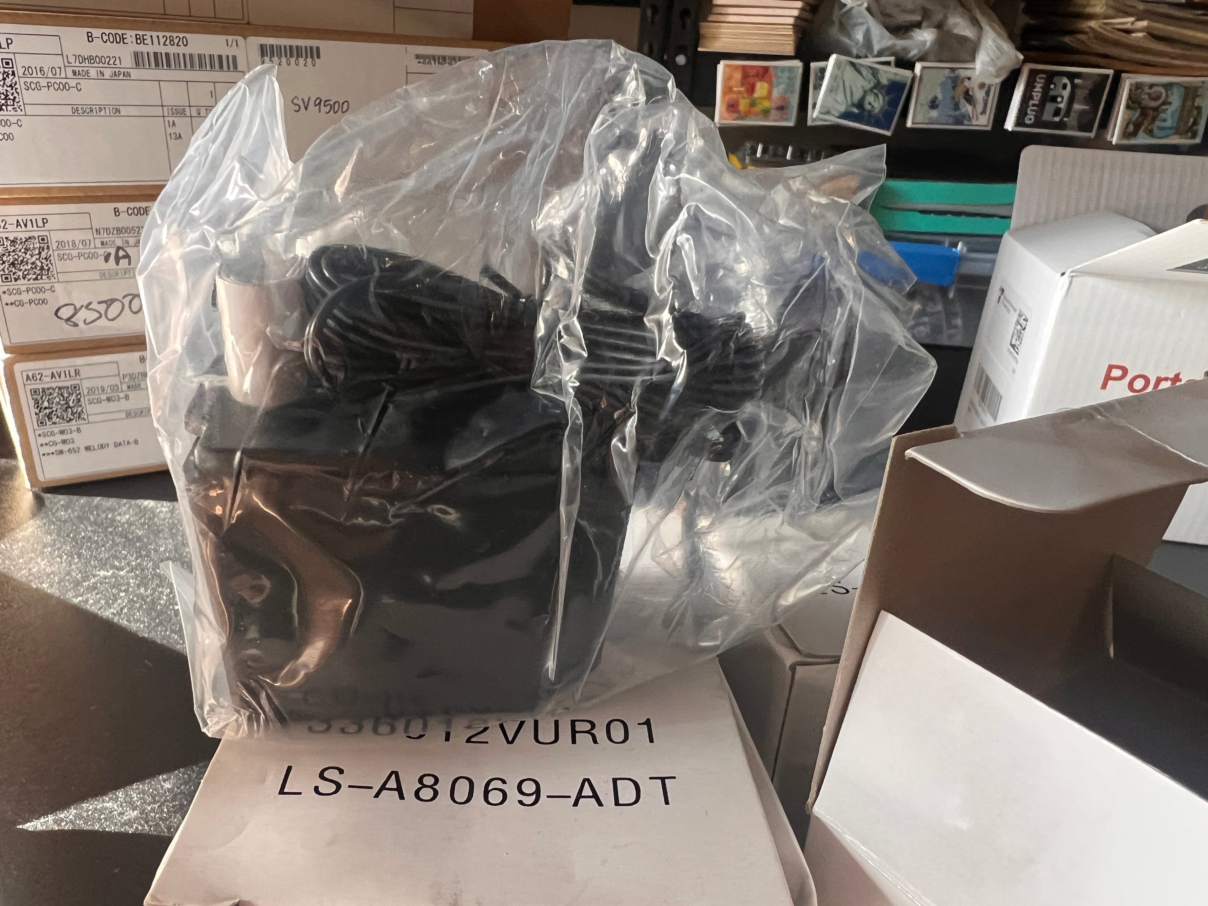 Lot of LEI Original Genuine LS-A8069-ADT Power adapters x4