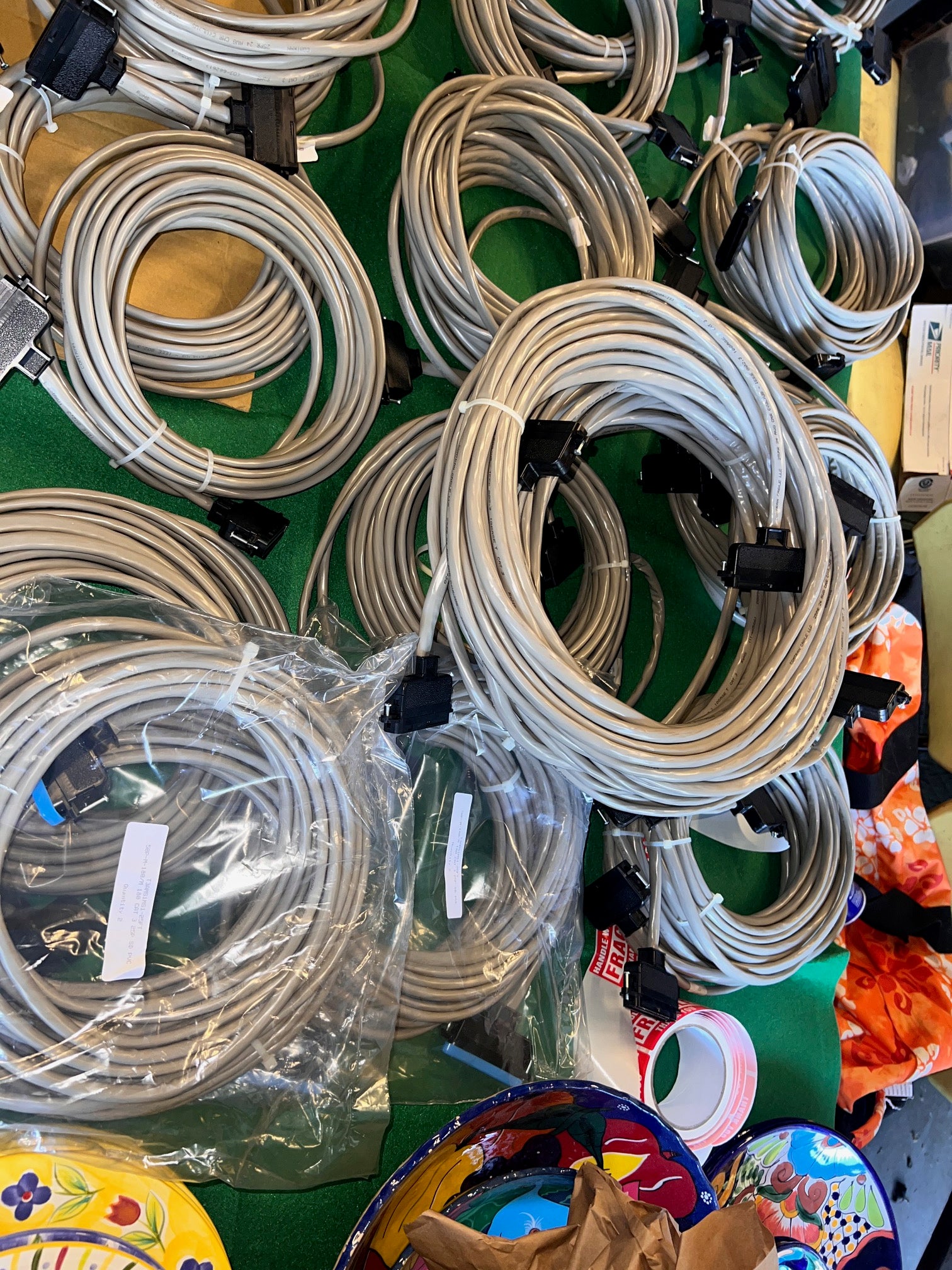 Huge bundle of 34 180 180 Male to male 25 pair cables 25ft++