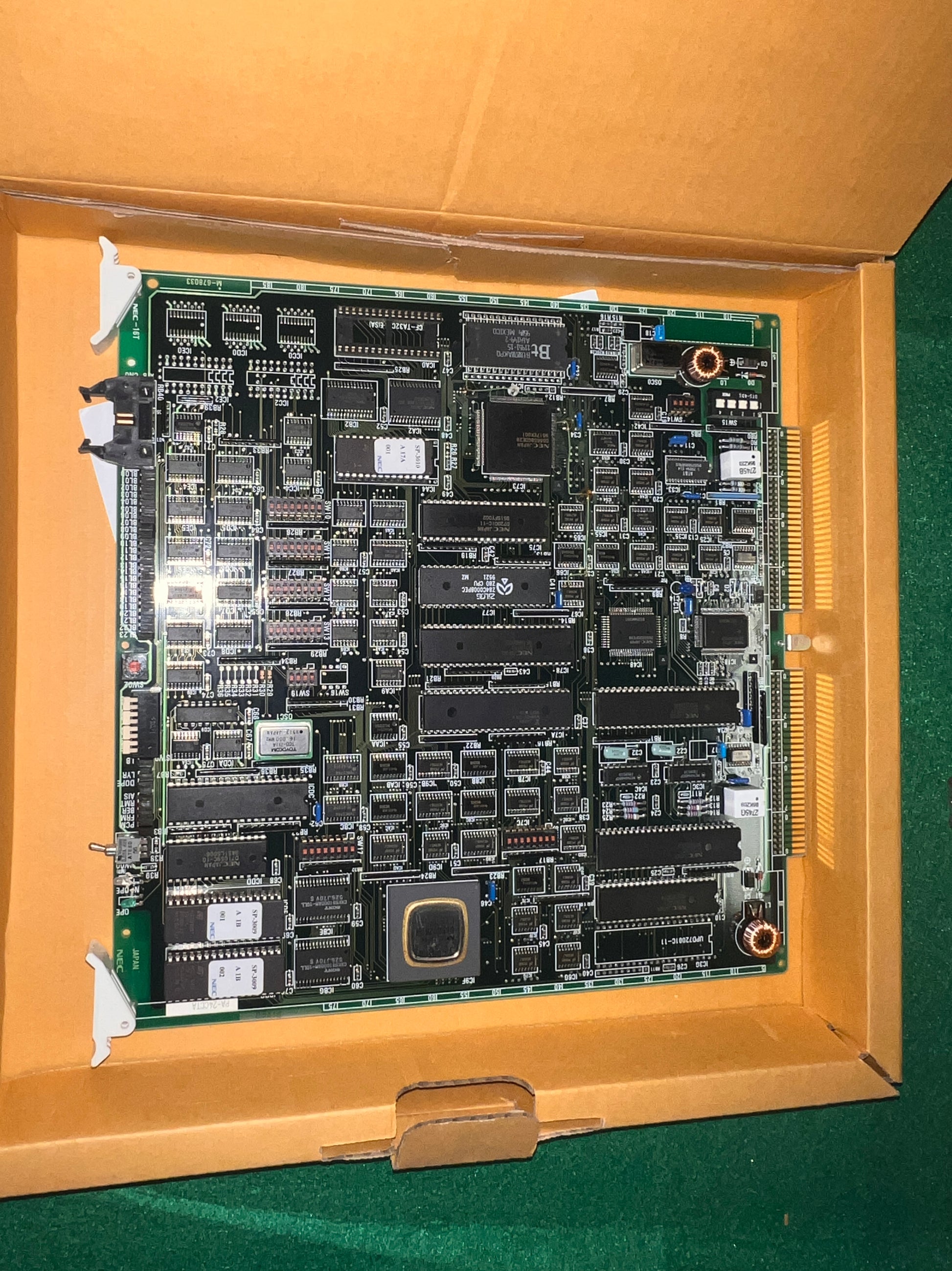 NEC NEAX 2400 IMS 200128 PA-24CCTA Circuit Card
