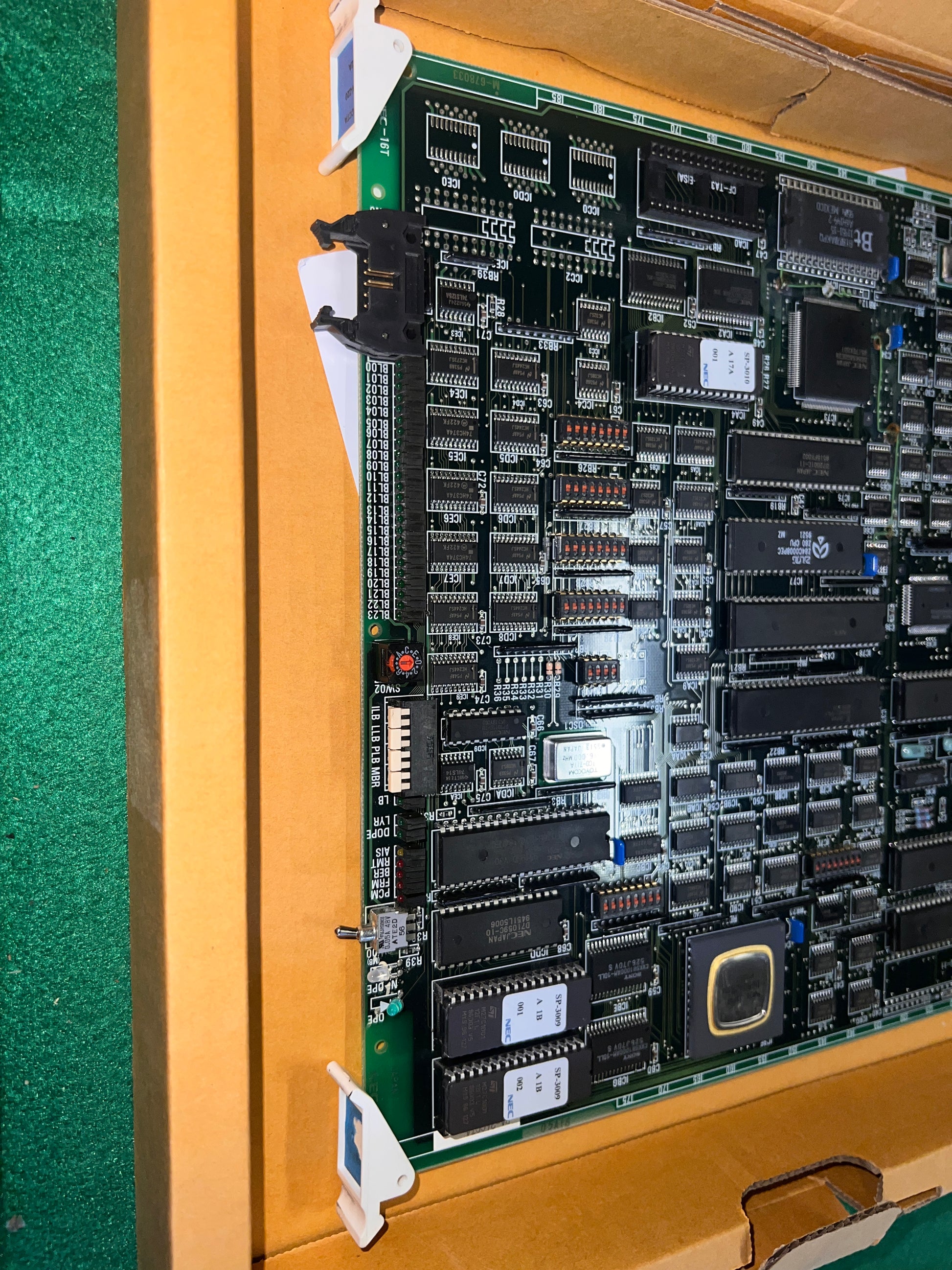 NEC NEAX 2400 IMS 200128 PA-24CCTA Circuit Card