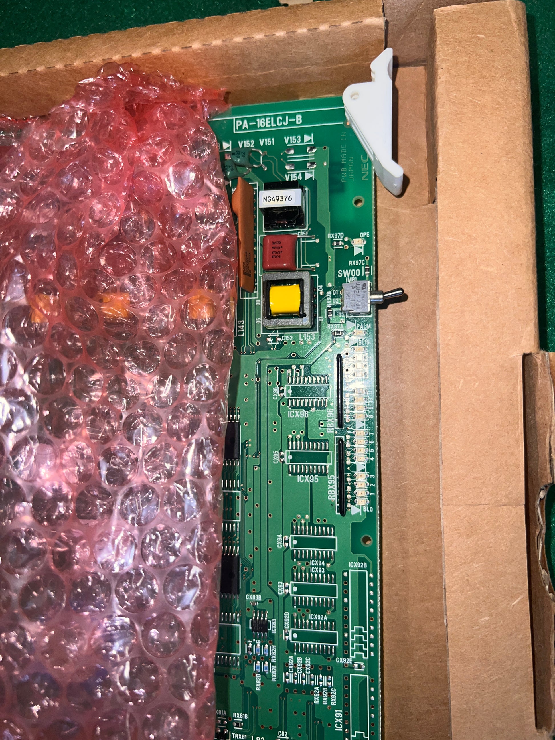 NEC PA-16ELCJ-B NEAX 2400 16-Port Digital Station Board