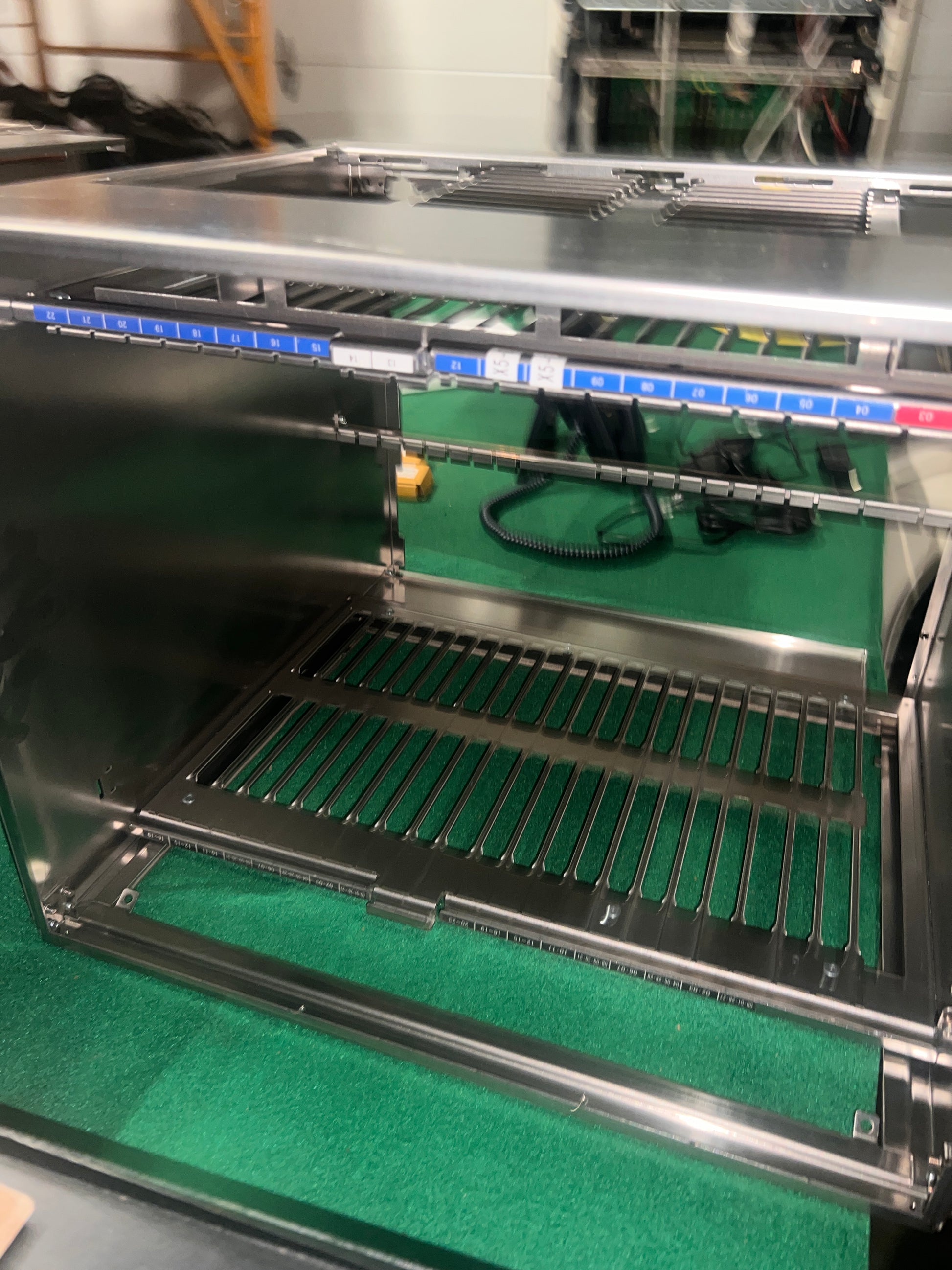 NEC Univerge SV8500 SN8153 (PIREE-A) 22 Slot High Density Cabinet Case