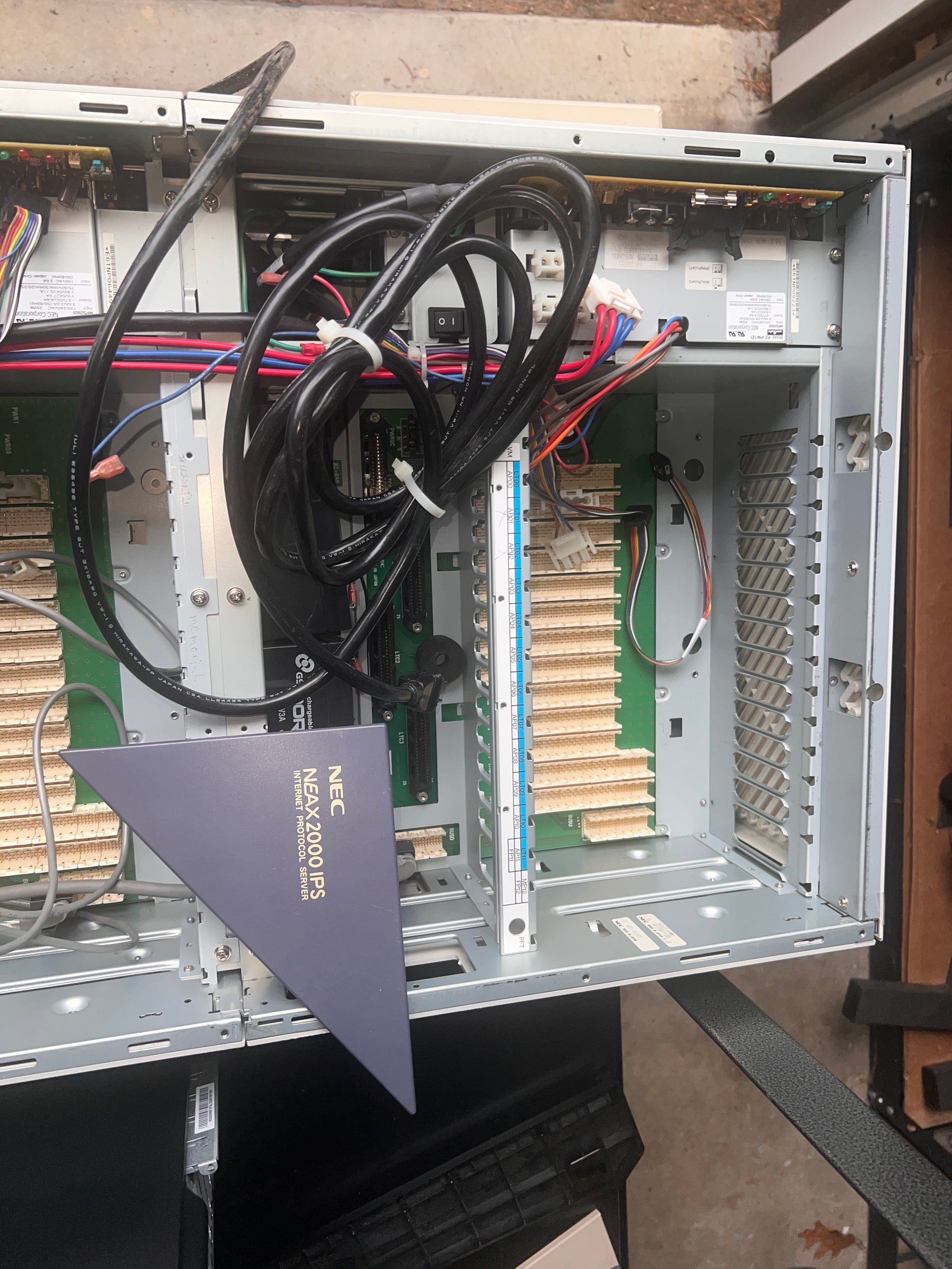 NEC NEAX 2000 IPS Base chassis