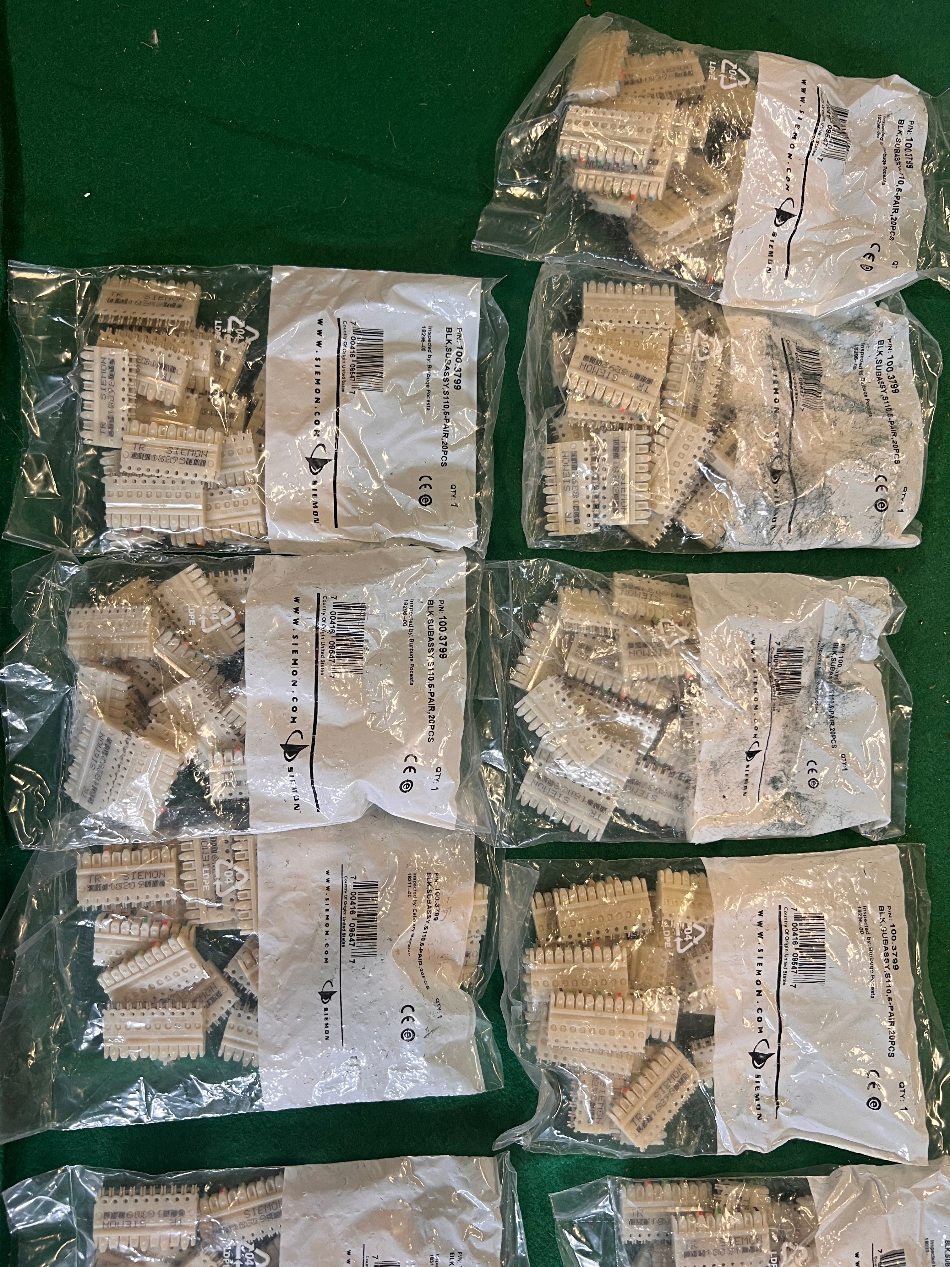 Lot of x13 Siemon Connecting Network Block Modules 100.3799 Connector New