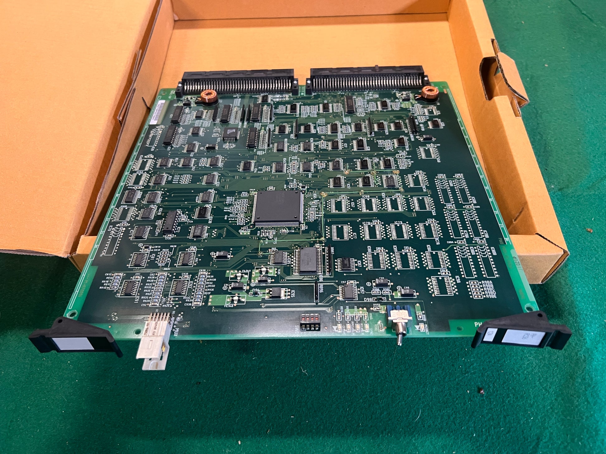 NEC NEAX 2400 PH-PC36 13A Circuit Card P/N 201238