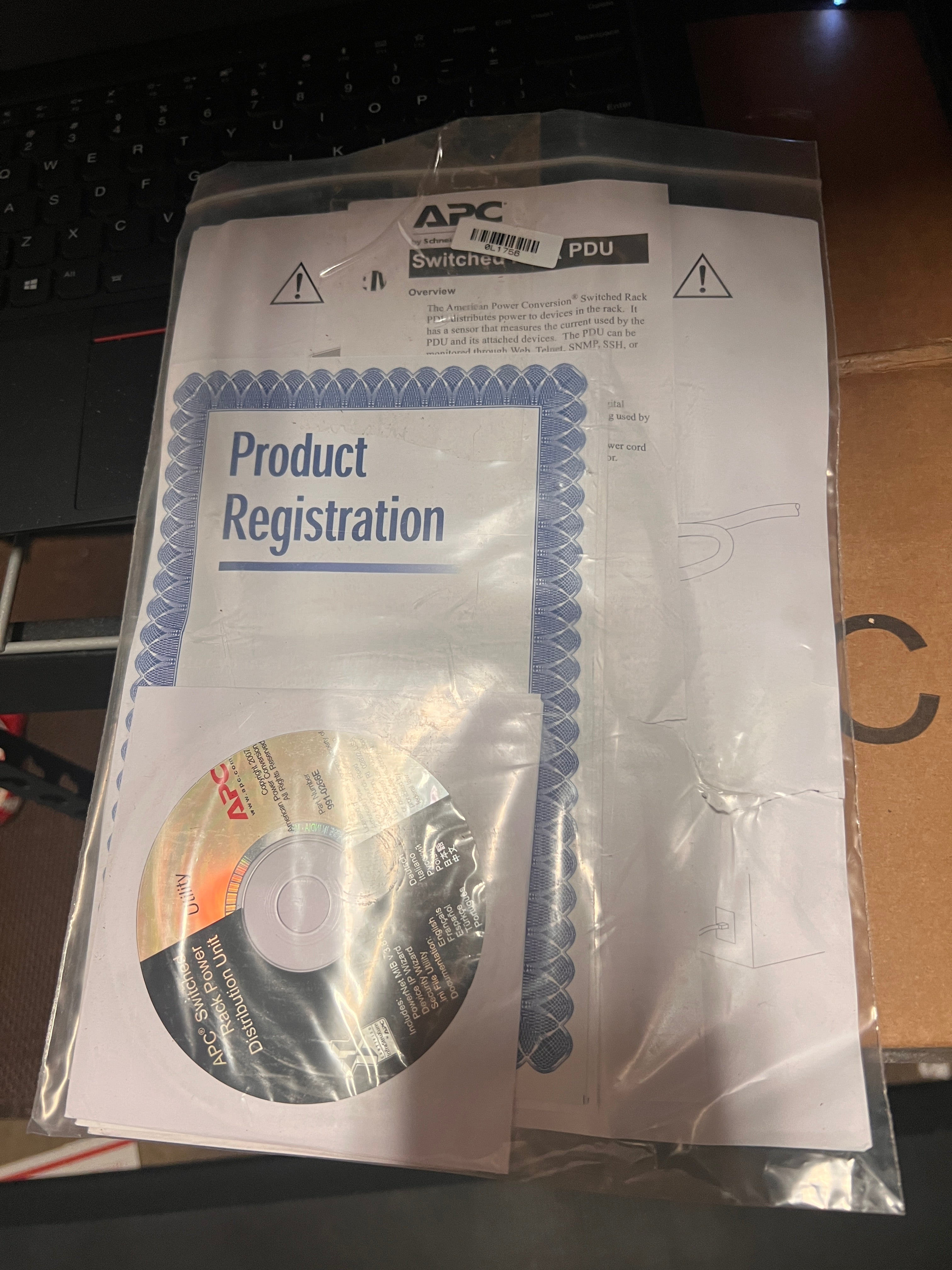 APC AP7932 Vertical Rack PDU, Switched, Zero U, 30A, 120V, (24 outlets) 5-20