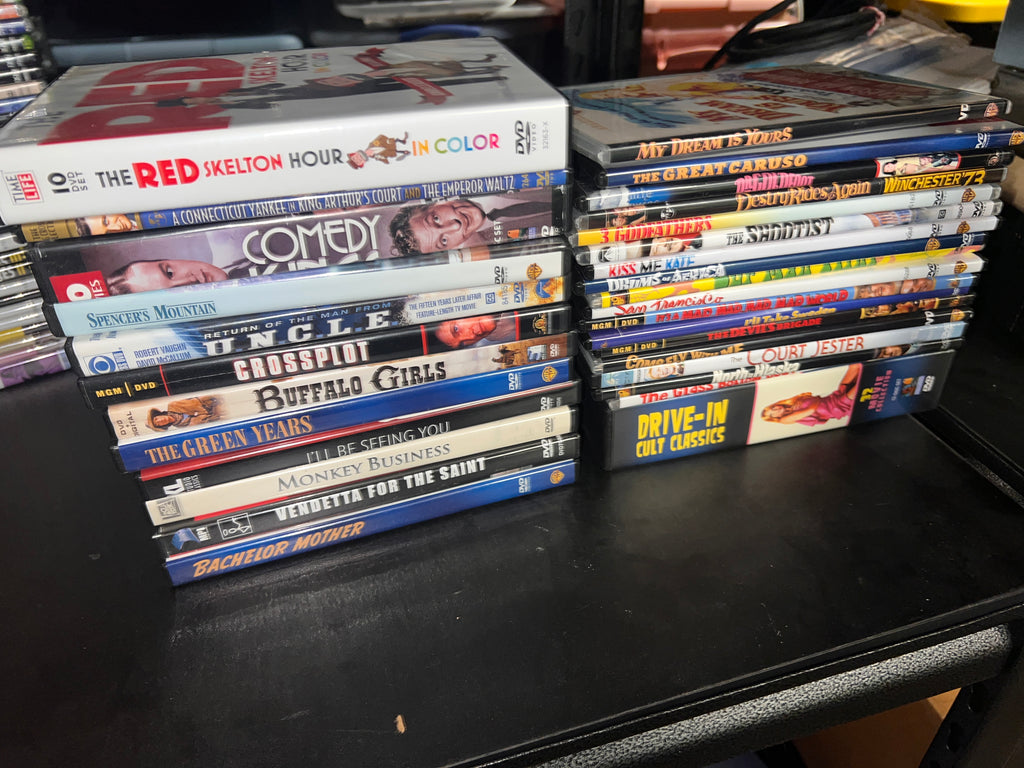 Rare vintage Movies and Cult Classics US DVDs 28 total!