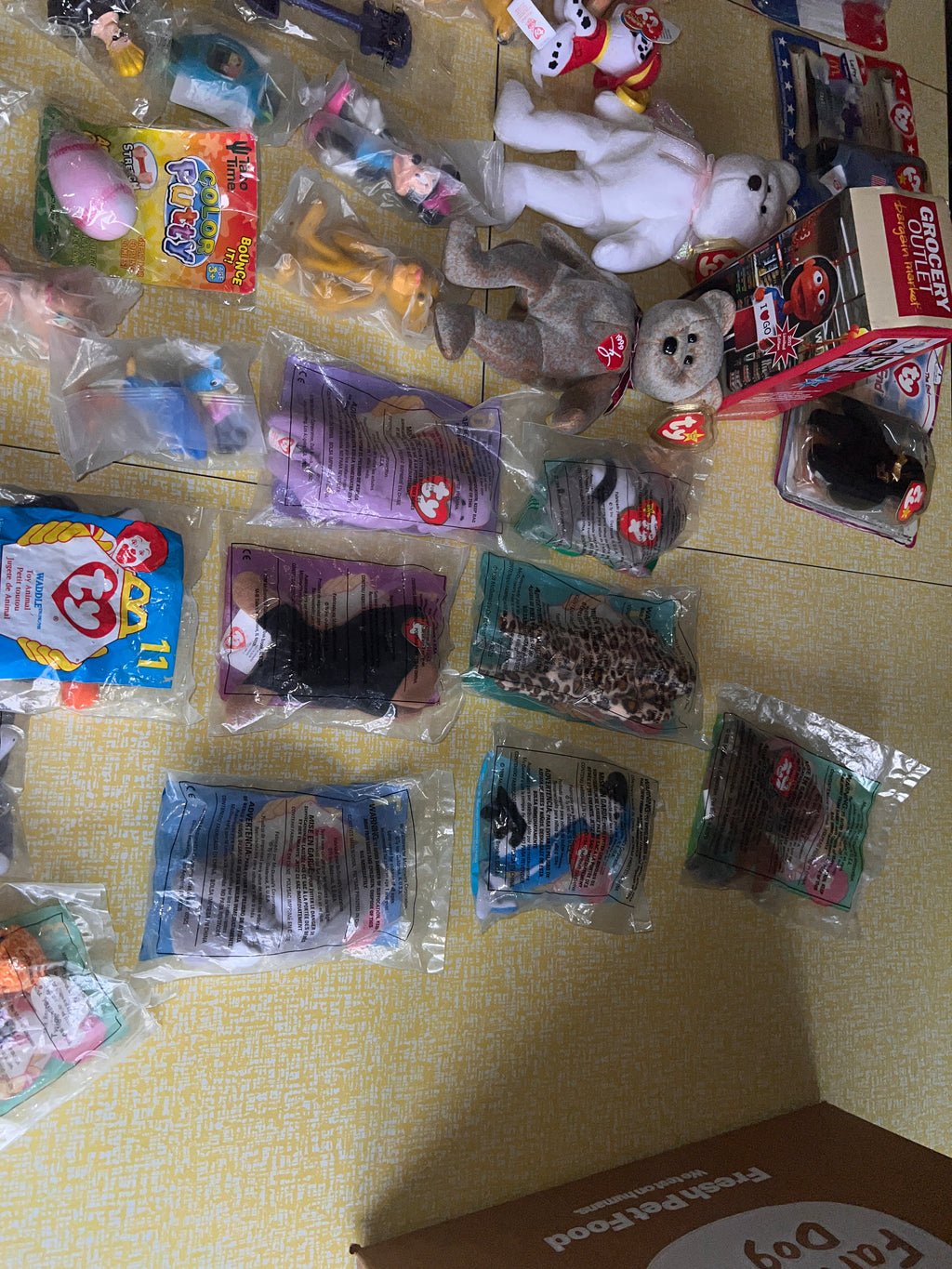 Bundle lot of Beanie Babies and Happy Meal Vintage Toys over 40+