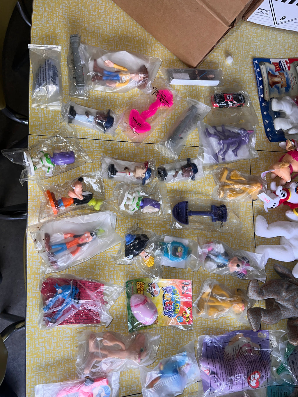 Bundle lot of Beanie Babies and Happy Meal Vintage Toys over 40+