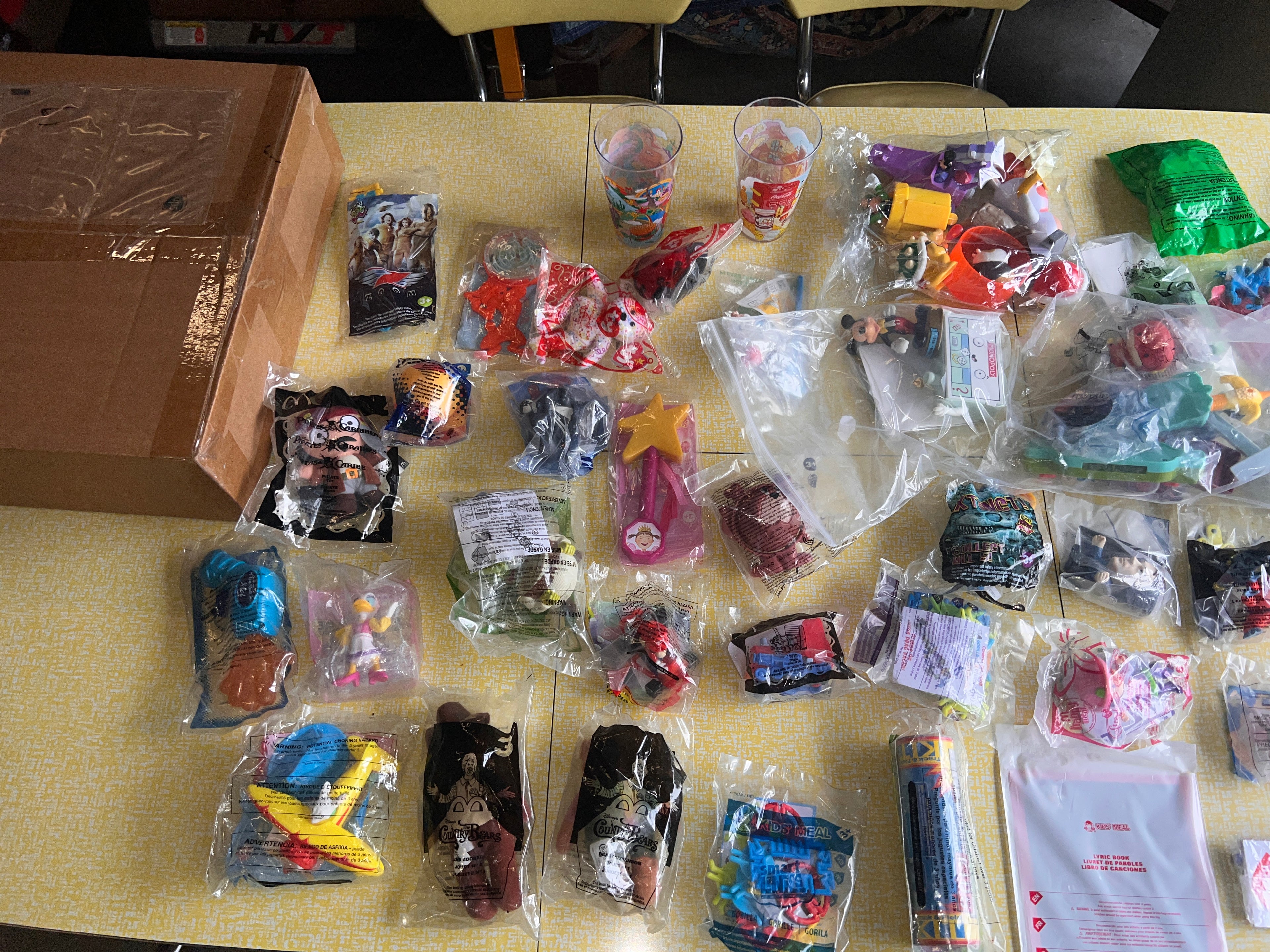 Fast food and Happy Meal Vintage Toys over 40+ Sealed and new