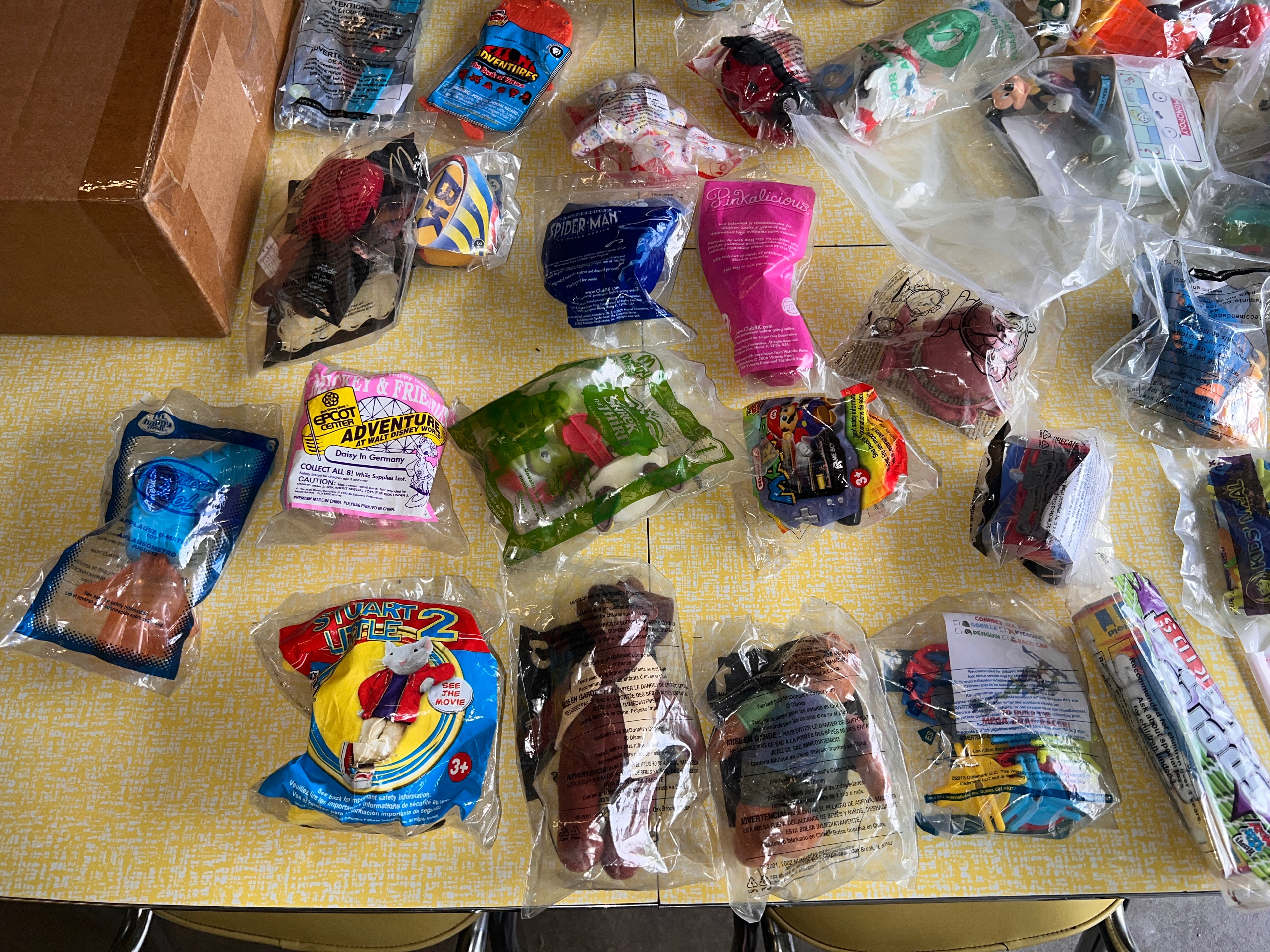 Fast food and Happy Meal Vintage Toys over 40+ Sealed and new