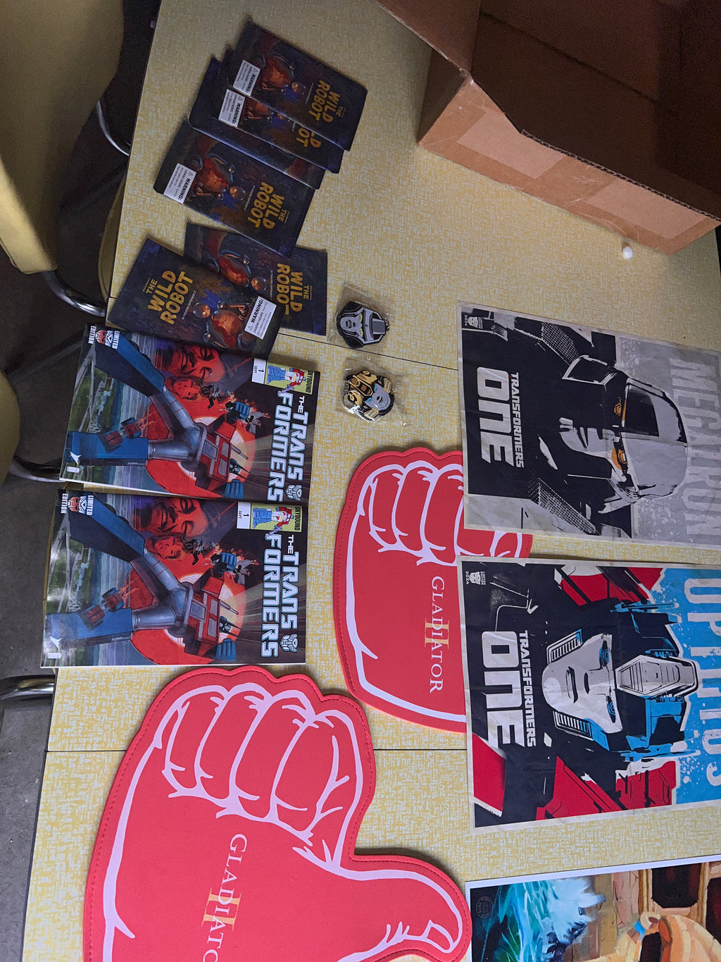 AMC Exclusive Fan Bundle Transformers One Wild Robot Gladiator 2!