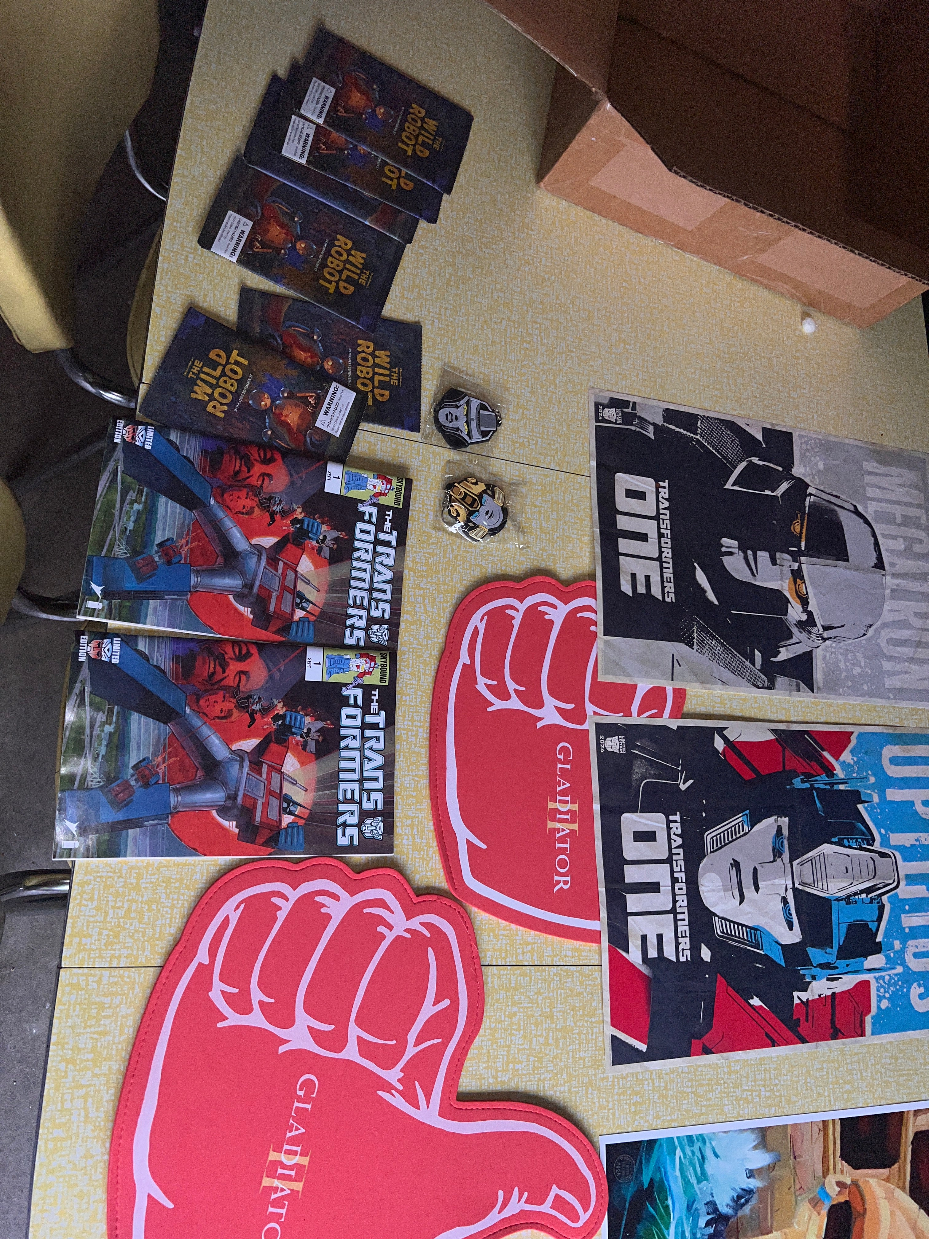 AMC Exclusive Fan Bundle Transformers One Wild Robot Gladiator 2!