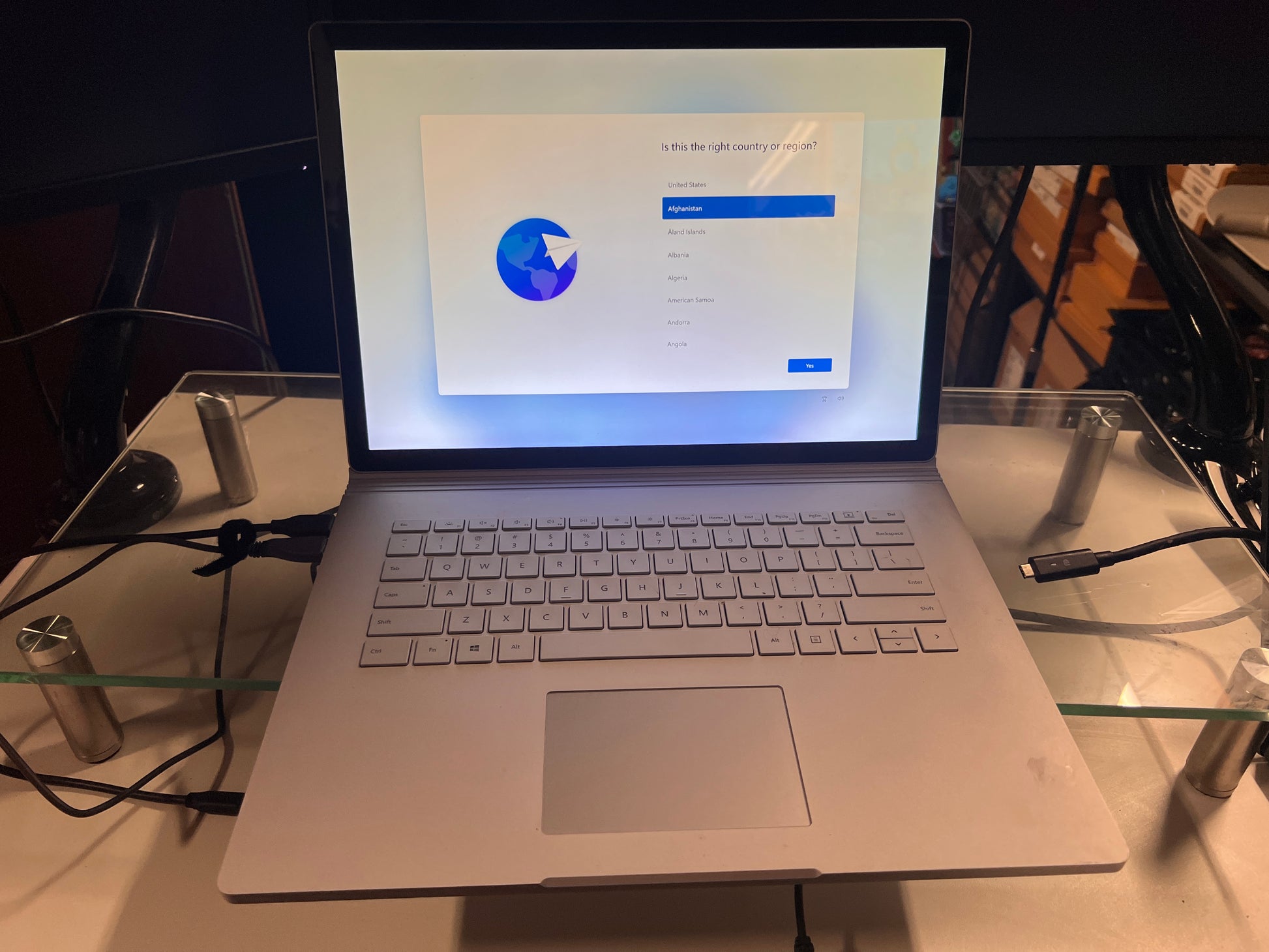 Microsoft Surface Book 3 13.5" QHD+ TOUCH i7-1065G7 32GB 512GB GTX 1650 Max-Q