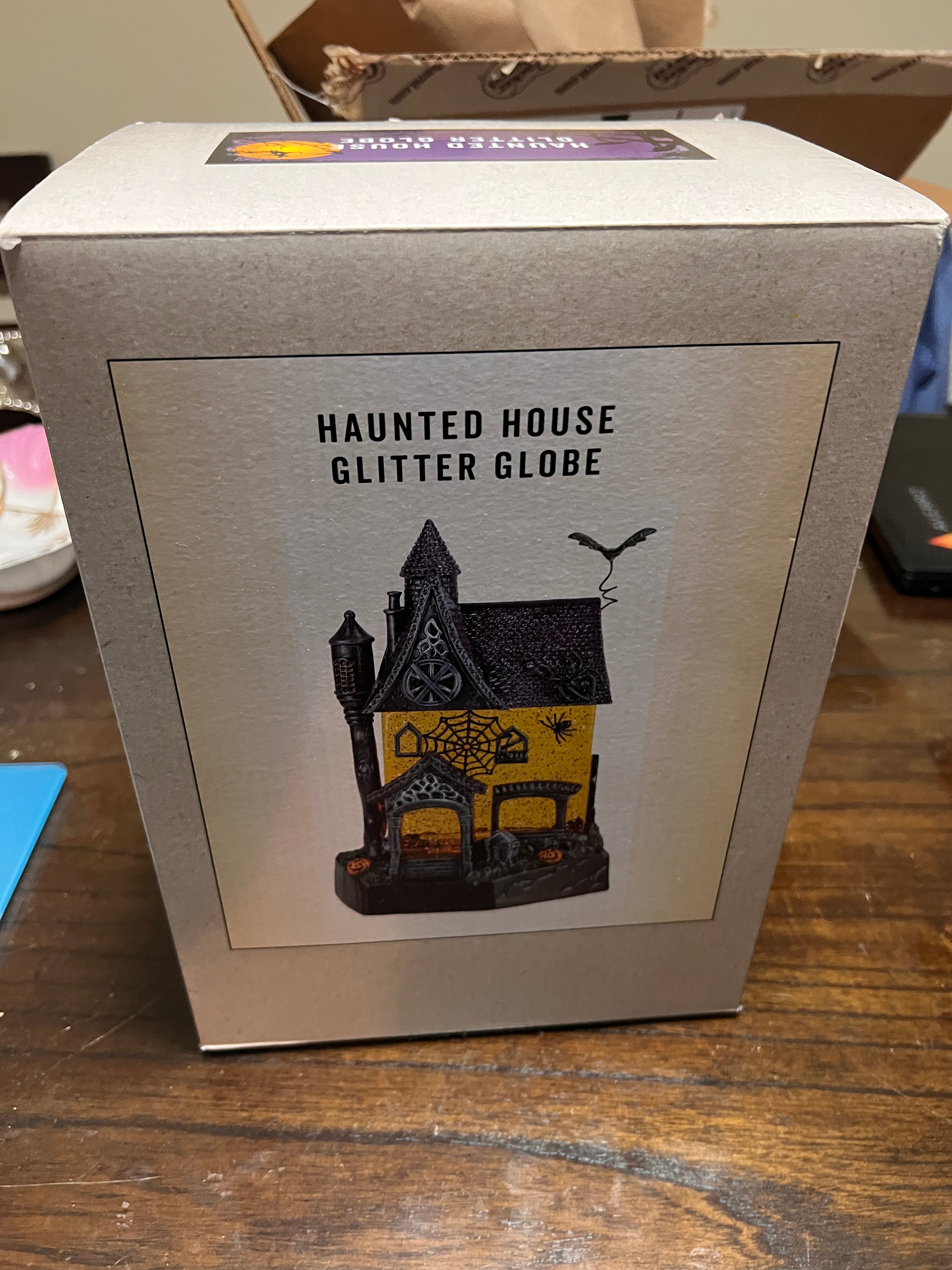 Haunted House Glitter Globe Cracker Barrel Halloween BRAND NEW - FAST SHIPPING