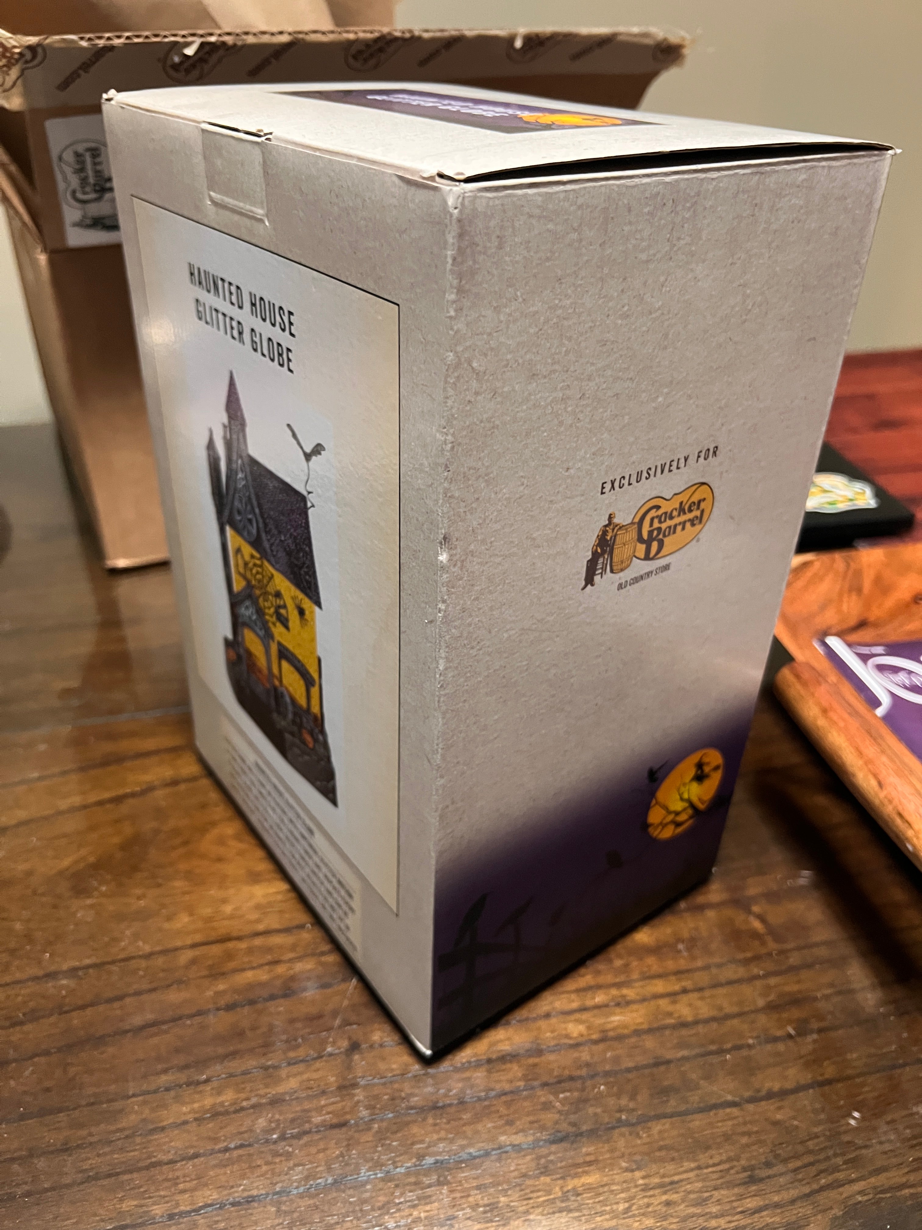 Haunted House Glitter Globe Cracker Barrel Halloween BRAND NEW - FAST SHIPPING