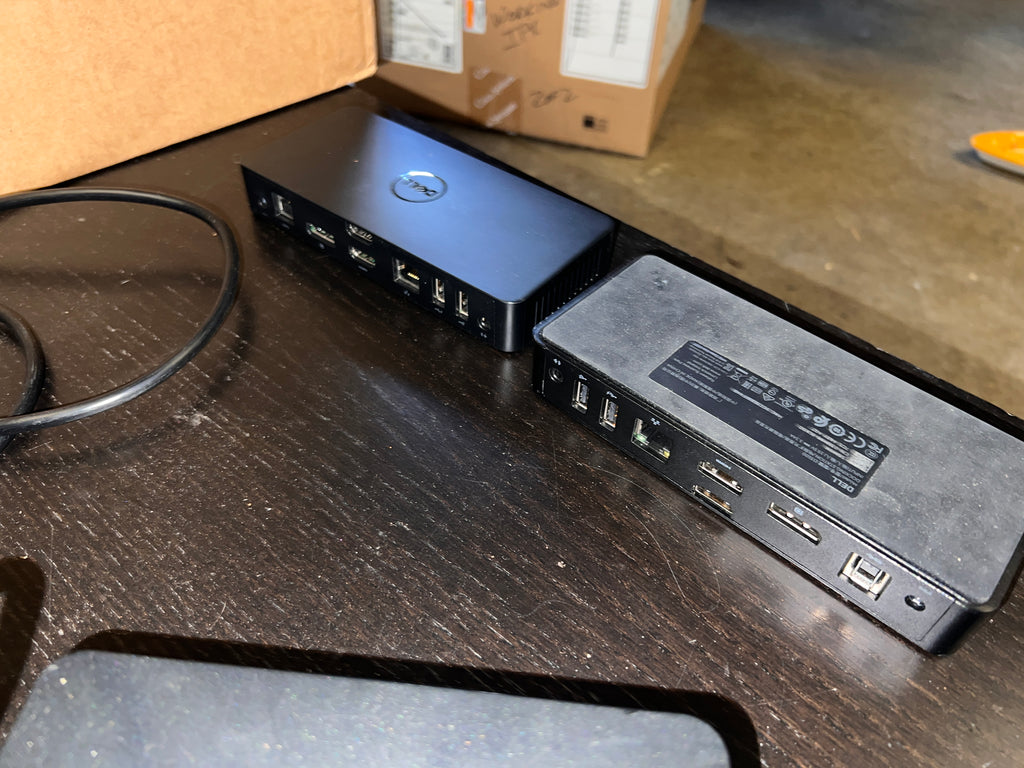 Dell Docking Station 4k D3100 WD19 TB15 and power supply bundle!