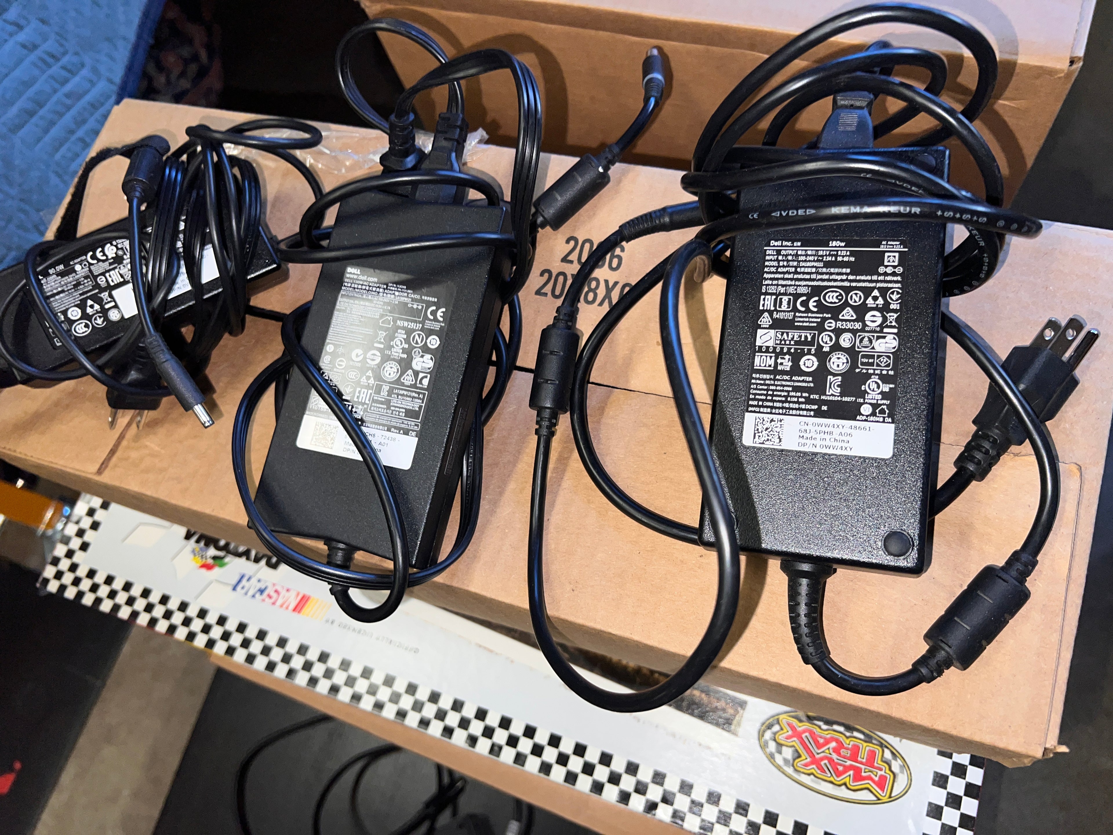 Dell Docking Station 4k D3100 WD19 TB15 and power supply bundle!